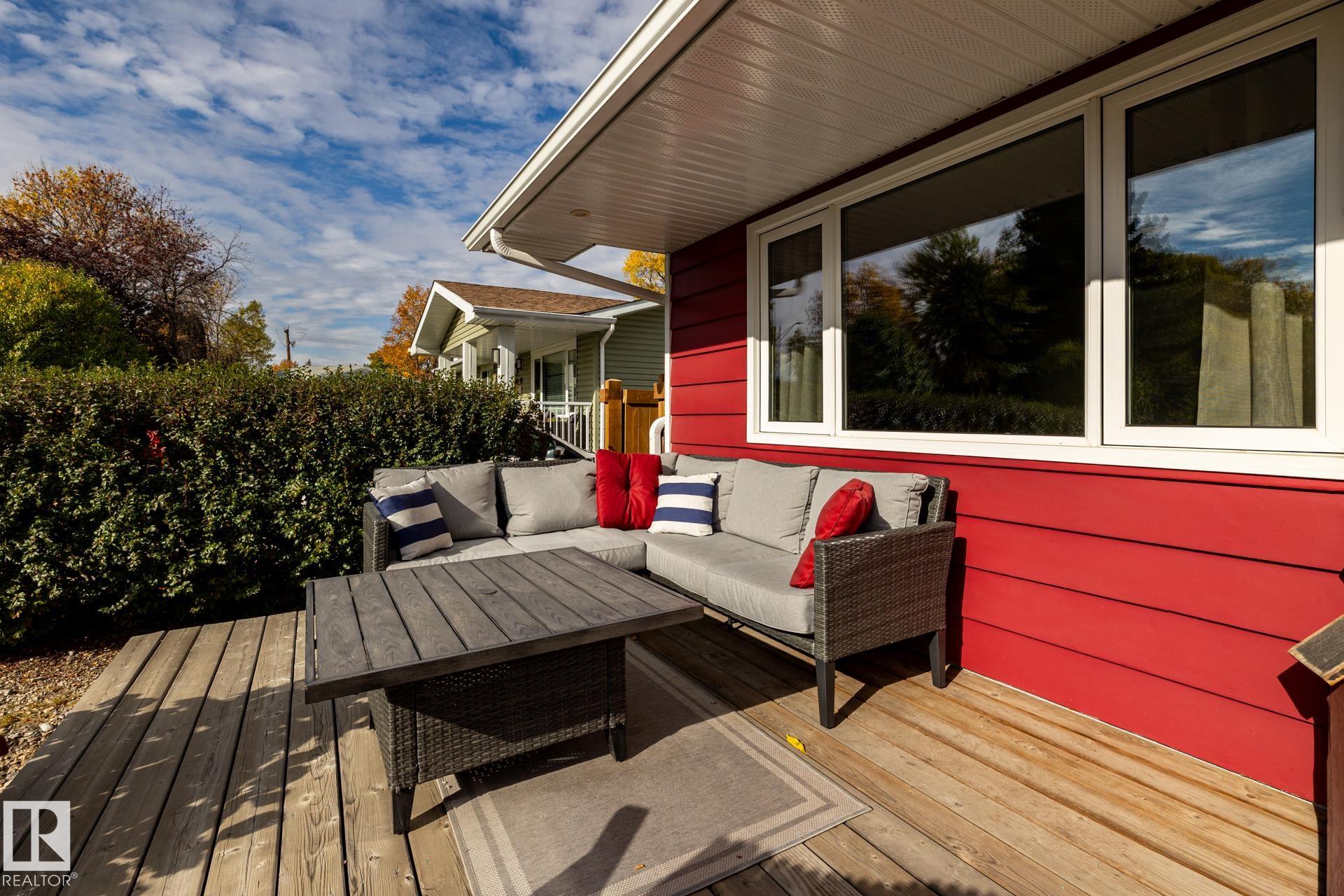 Photo 4 at 50 Springfield Crescent, Sturgeon Heights, St. Albert