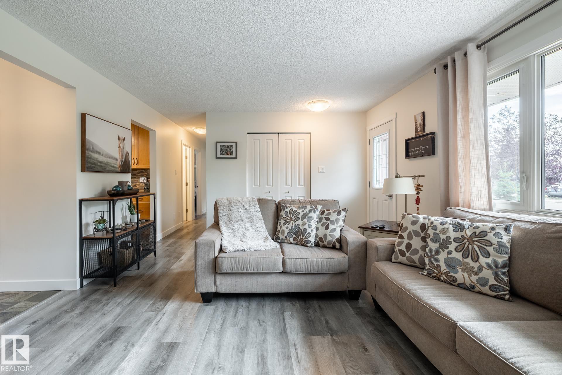 Photo 10 at 50 Springfield Crescent, Sturgeon Heights, St. Albert