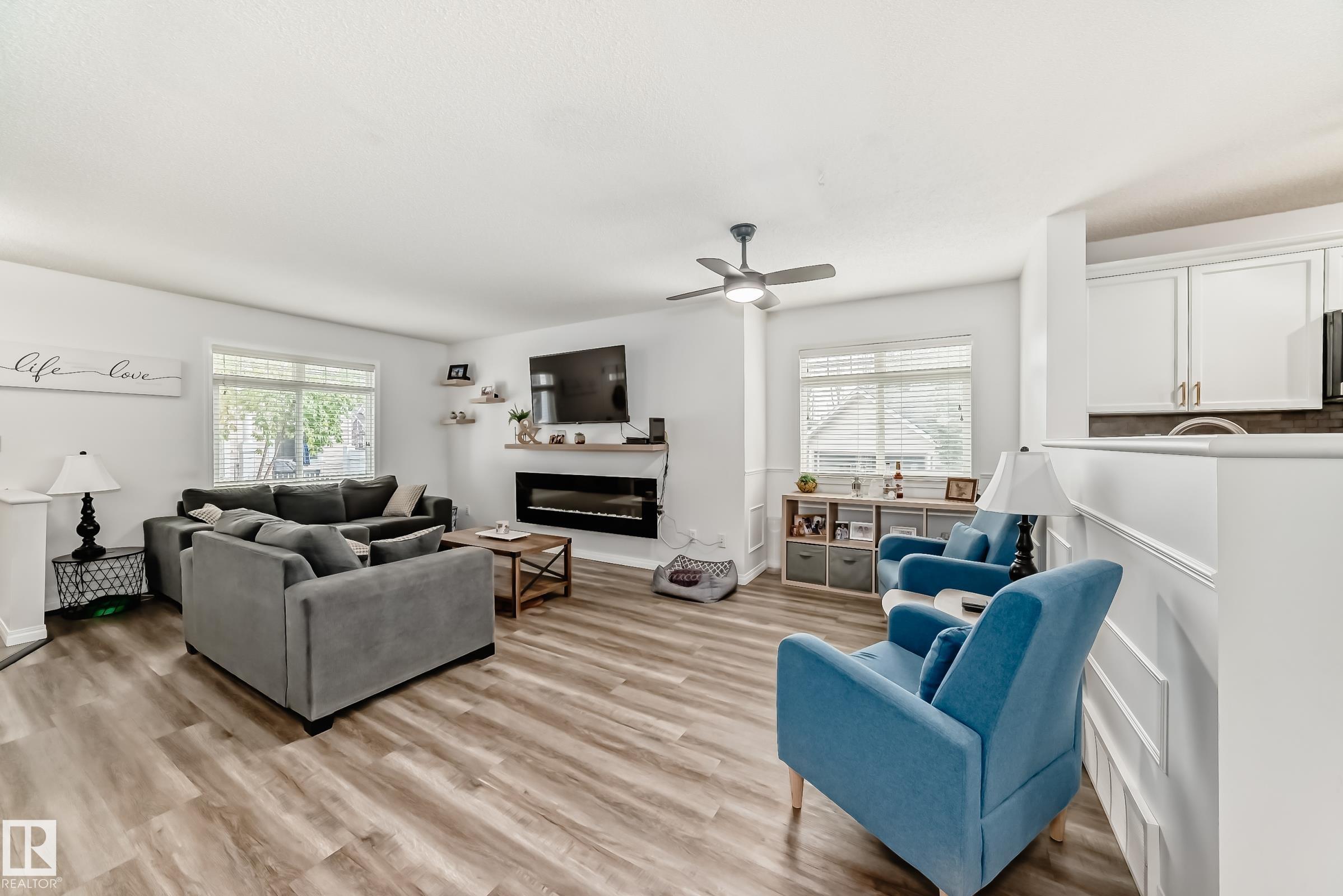 Photo 11 at 186 - 1804 70 Street SW, Summerside, Edmonton