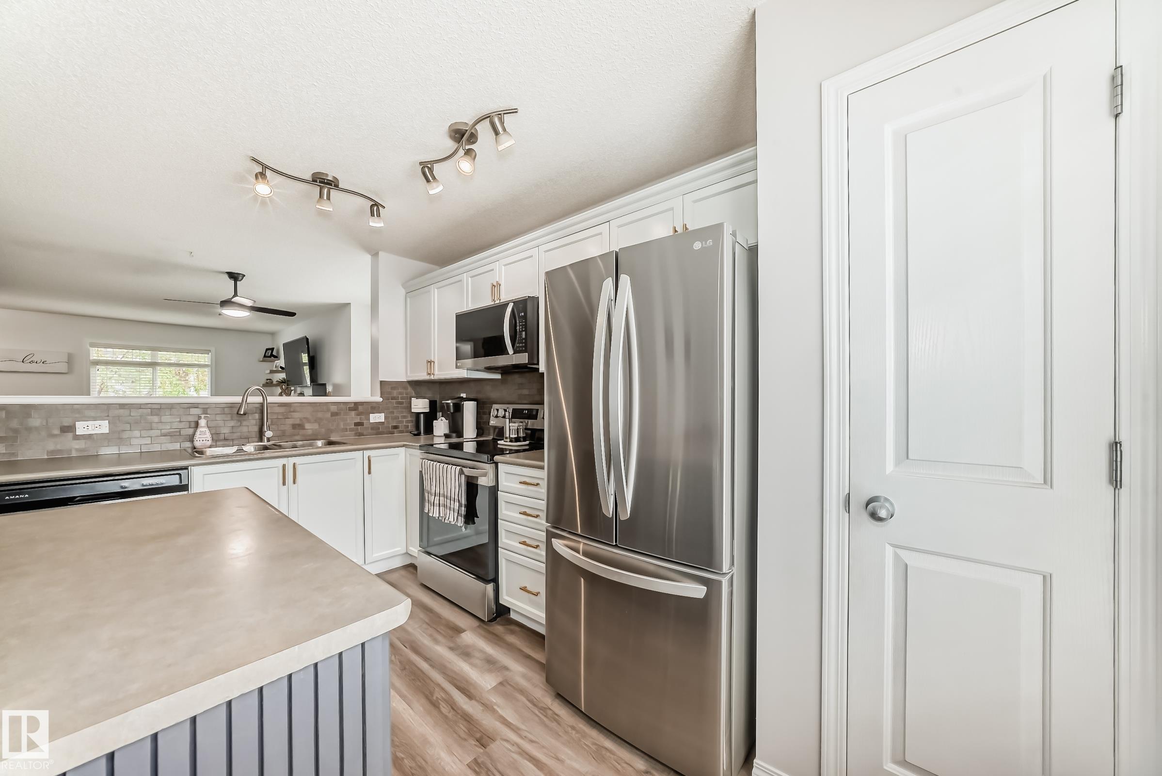 Photo 14 at 186 - 1804 70 Street SW, Summerside, Edmonton