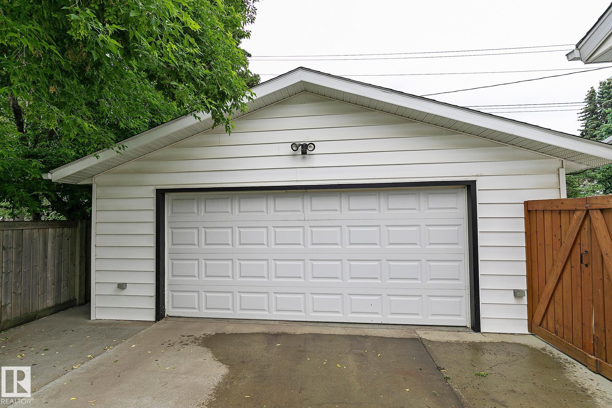 Photo 48 at 13919 102 Avenue NW, Glenora, Edmonton