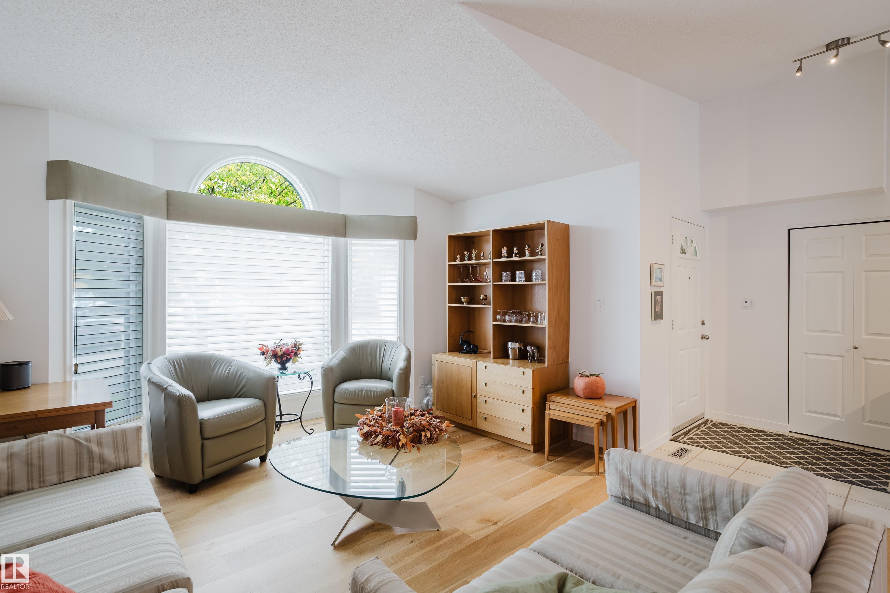 Photo 3 at 312 Buchanan Way NW, Bulyea Heights, Edmonton
