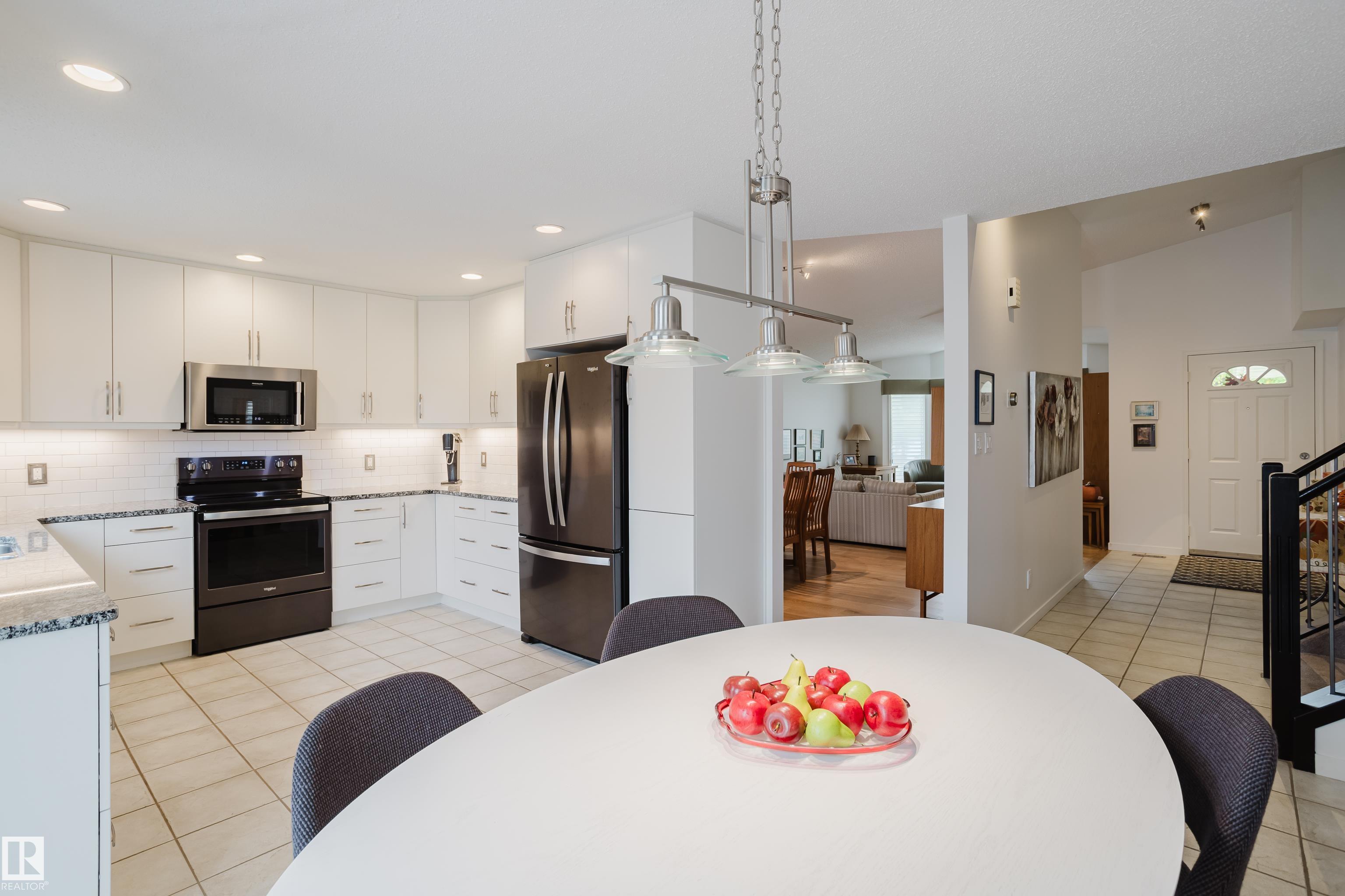 Photo 8 at 312 Buchanan Way NW, Bulyea Heights, Edmonton