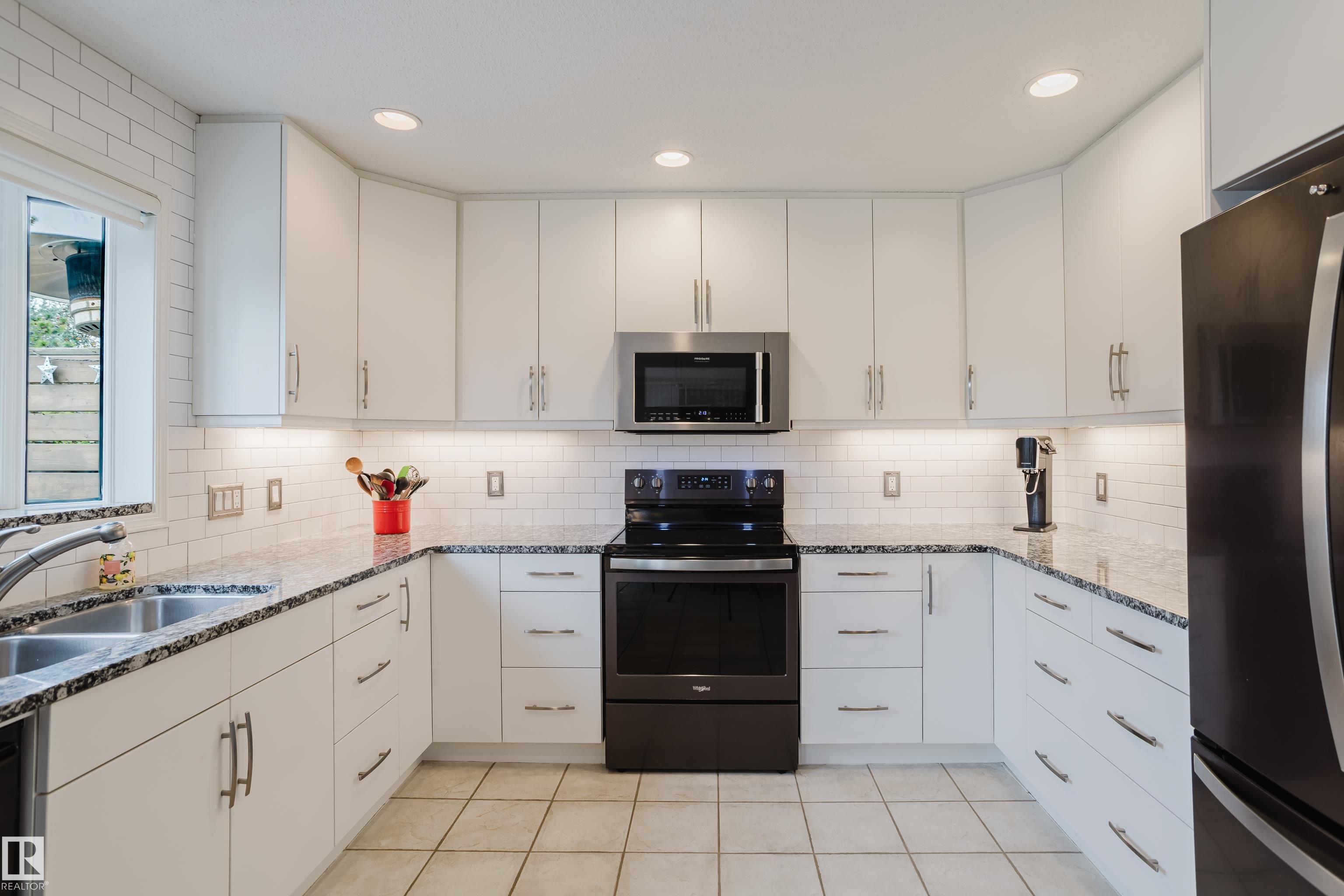 Photo 9 at 312 Buchanan Way NW, Bulyea Heights, Edmonton