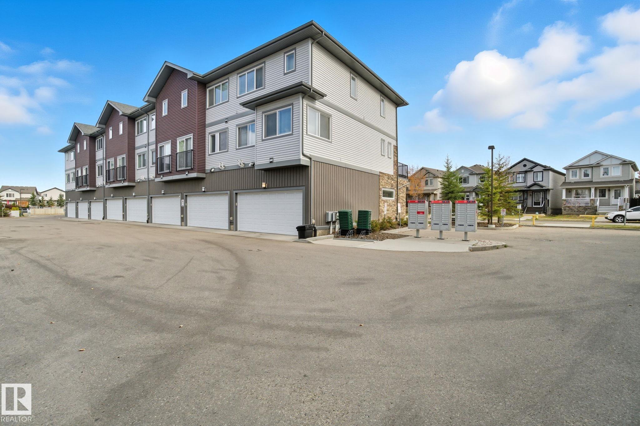 Photo 41 at 1604 33a Street NW, Laurel, Edmonton