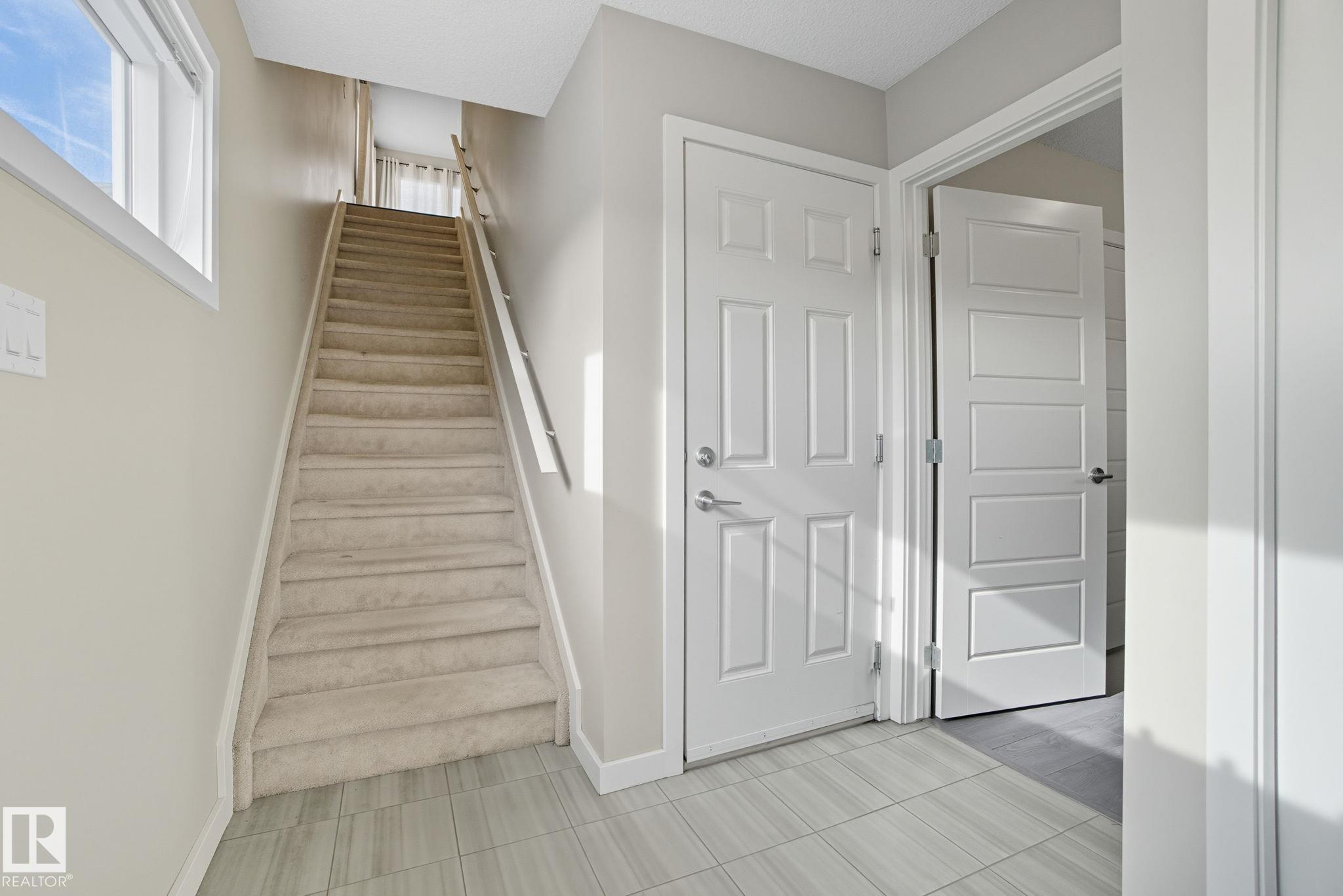 Photo 6 at 1604 33a Street NW, Laurel, Edmonton