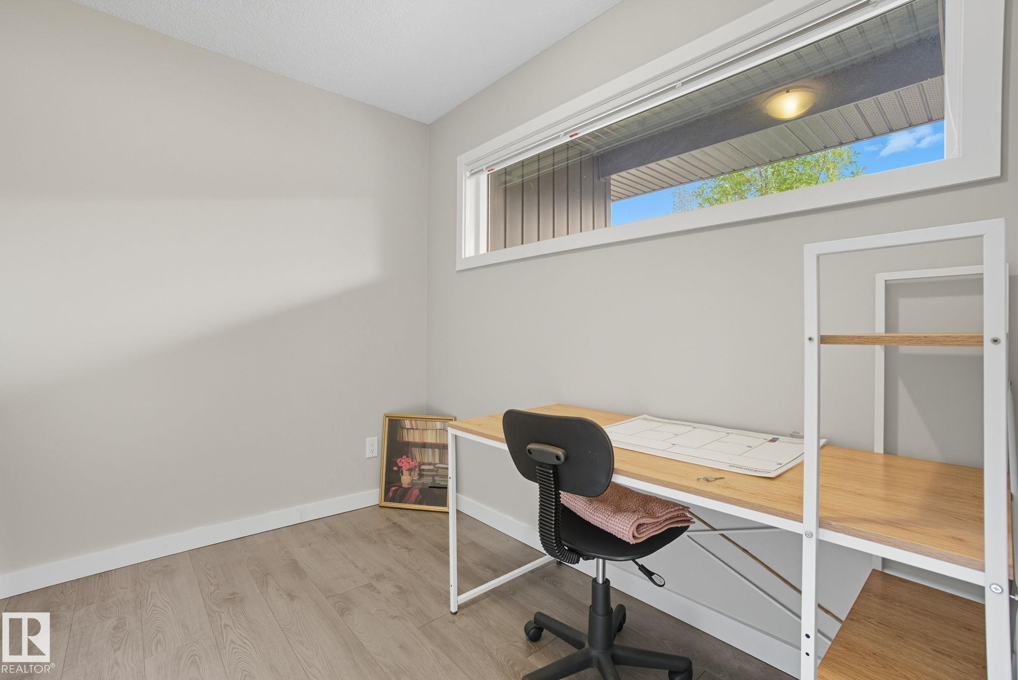 Photo 7 at 1604 33a Street NW, Laurel, Edmonton