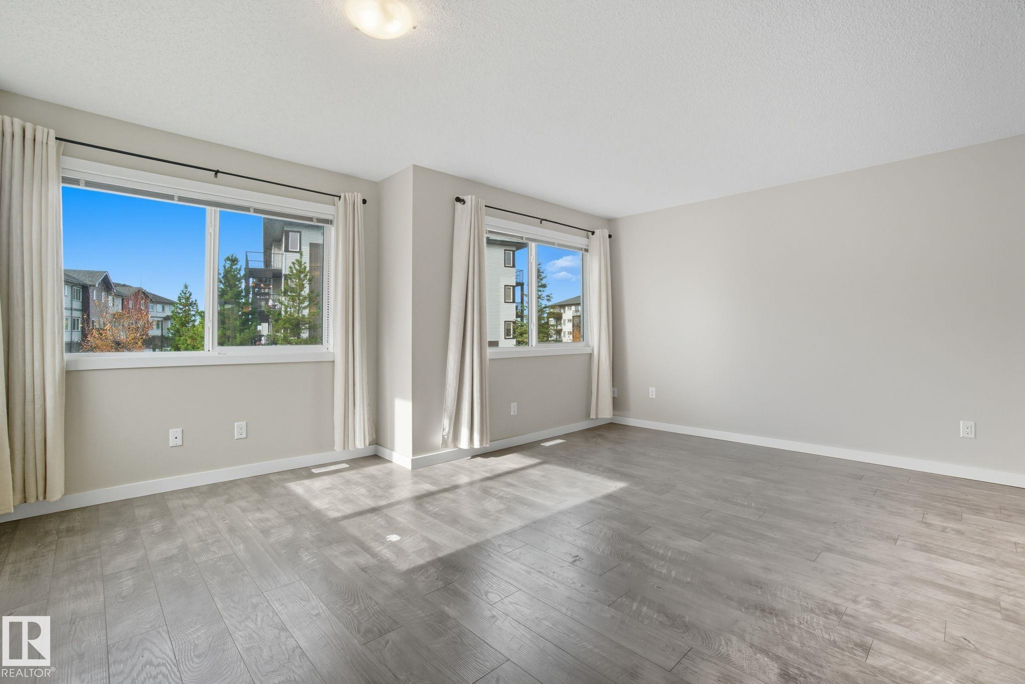 Photo 10 at 1604 33a Street NW, Laurel, Edmonton