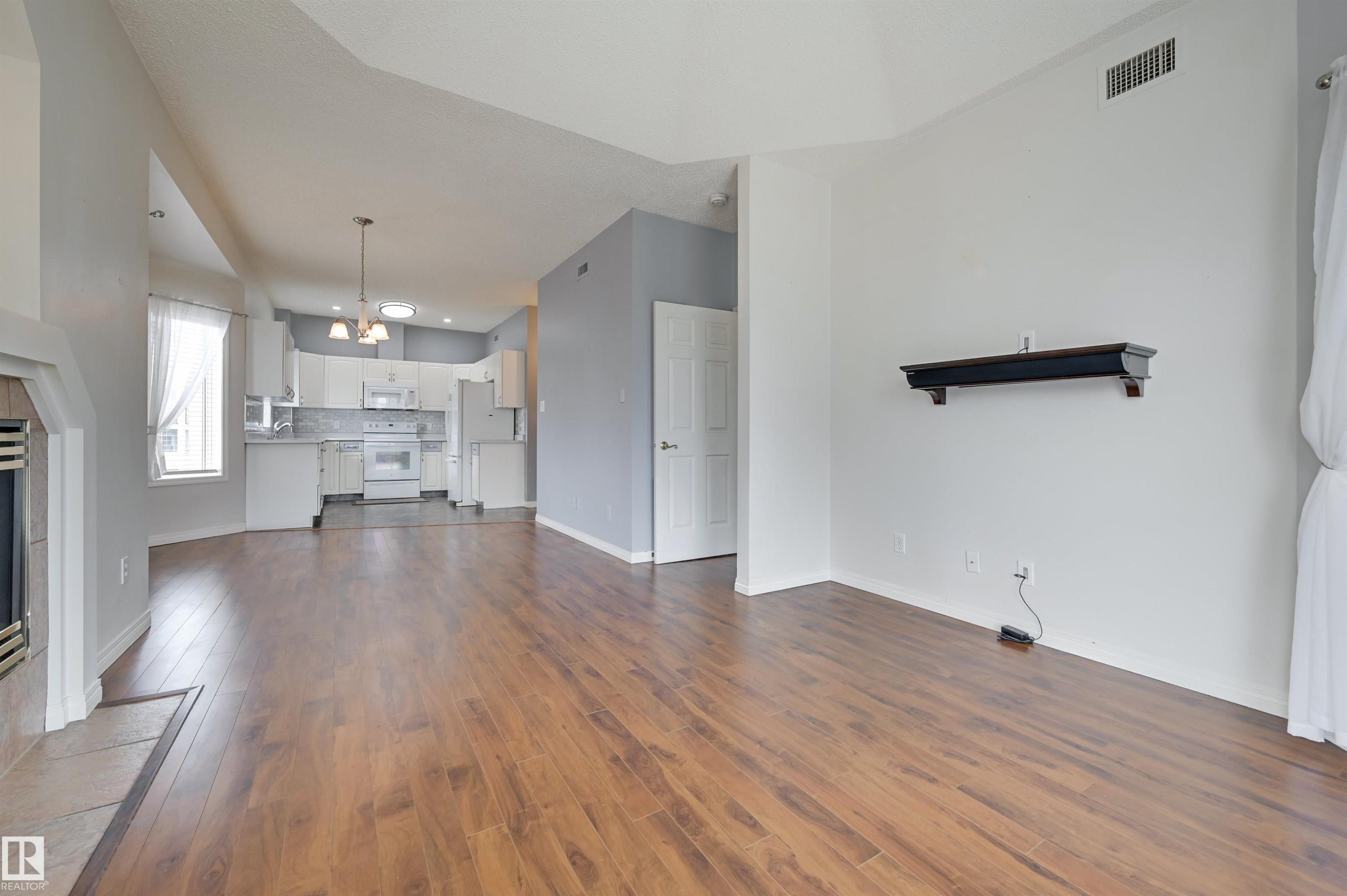Photo 6 at 304 - 11308 130 Avenue NW, Lauderdale, Edmonton