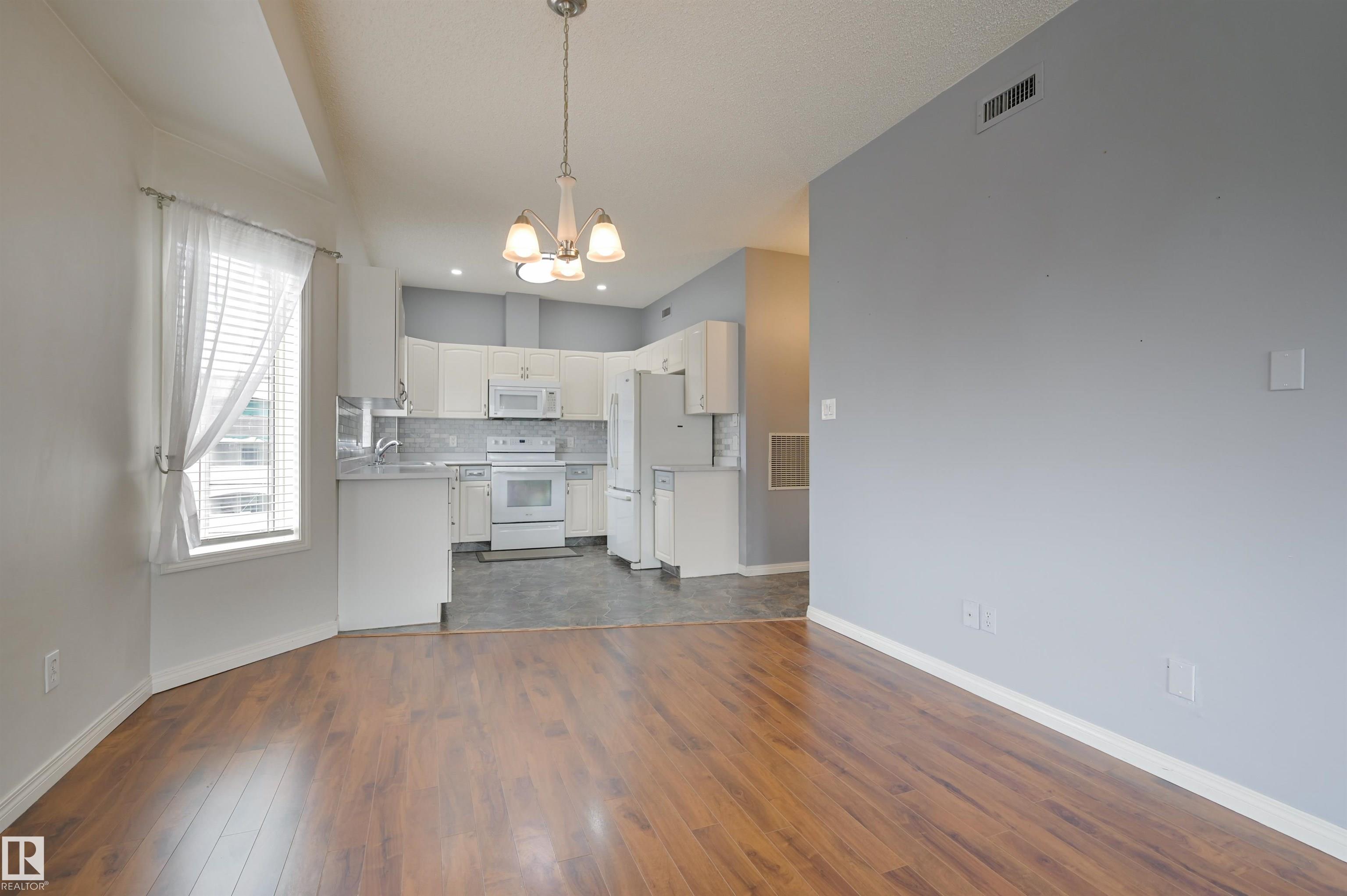Photo 8 at 304 - 11308 130 Avenue NW, Lauderdale, Edmonton