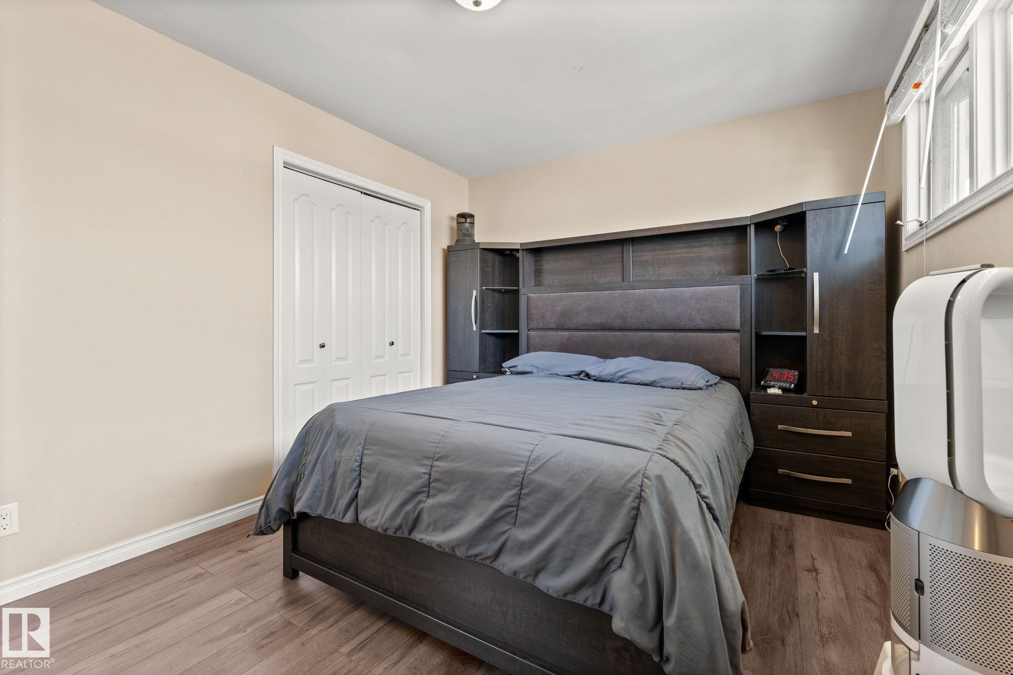 Photo 18 at 8216 133a Avenue NW, Glengarry, Edmonton