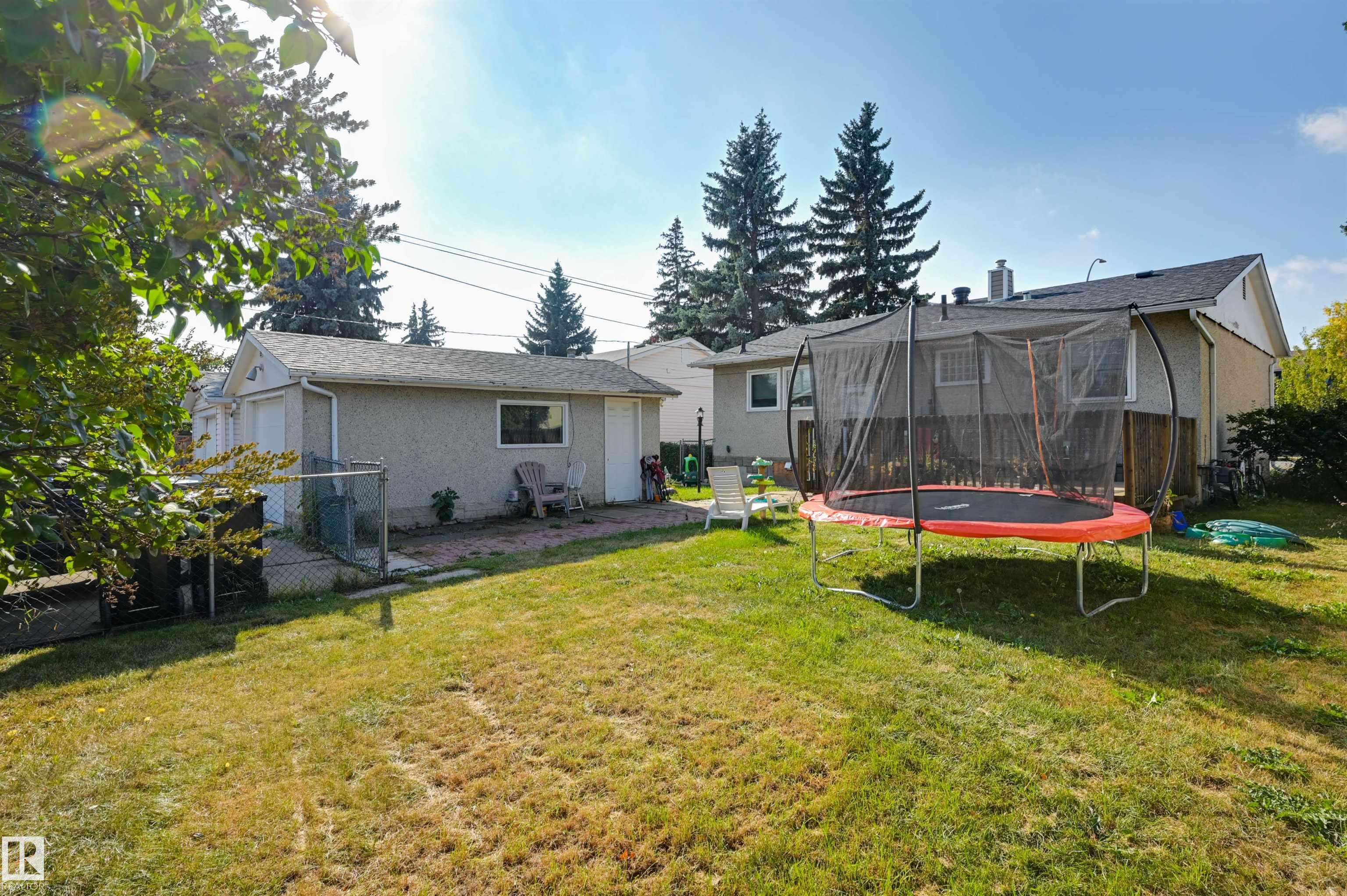 Photo 24 at 9035 149 Street NW, Parkview, Edmonton