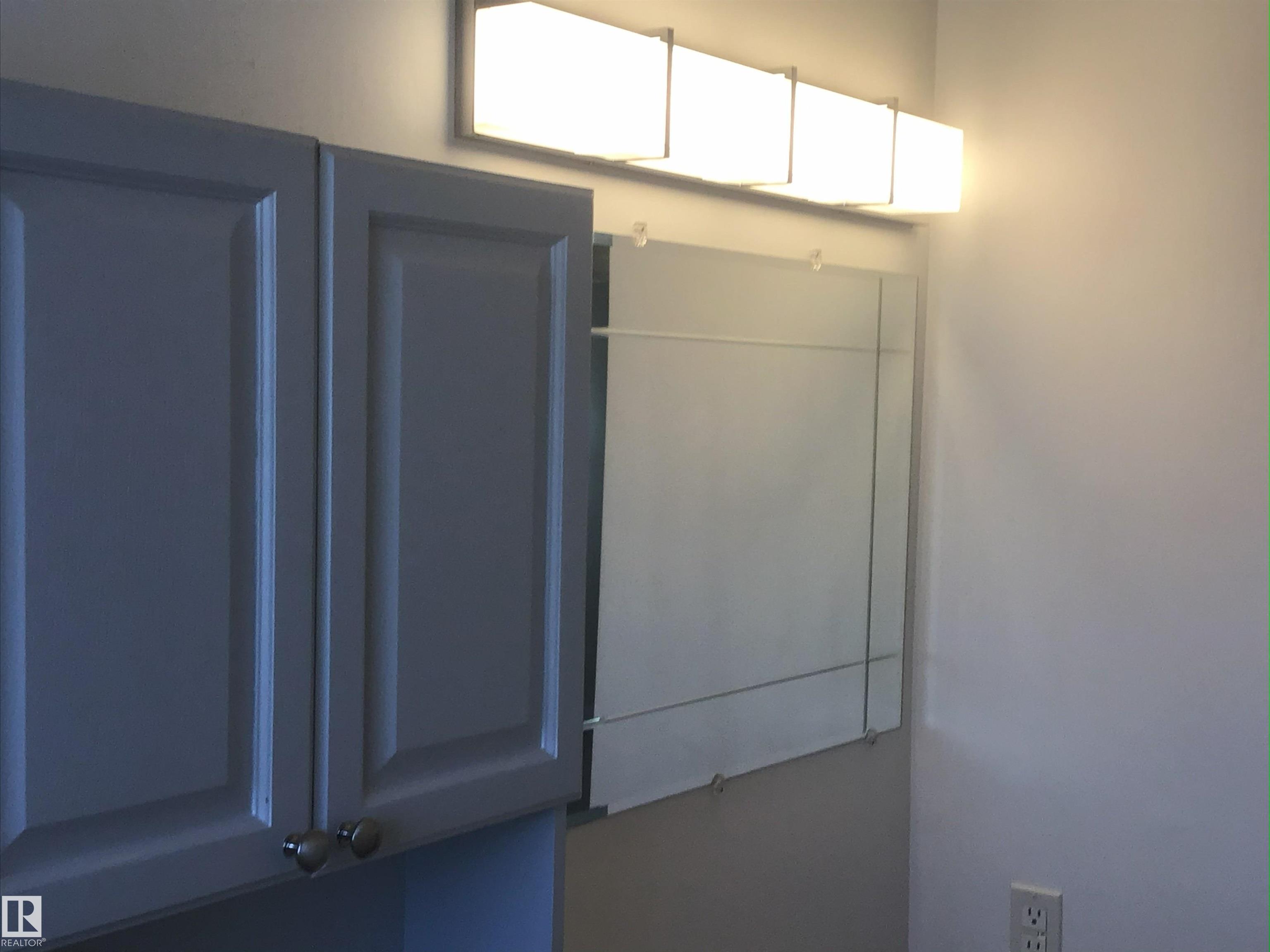 Photo 10 at 9035 149 Street NW, Parkview, Edmonton