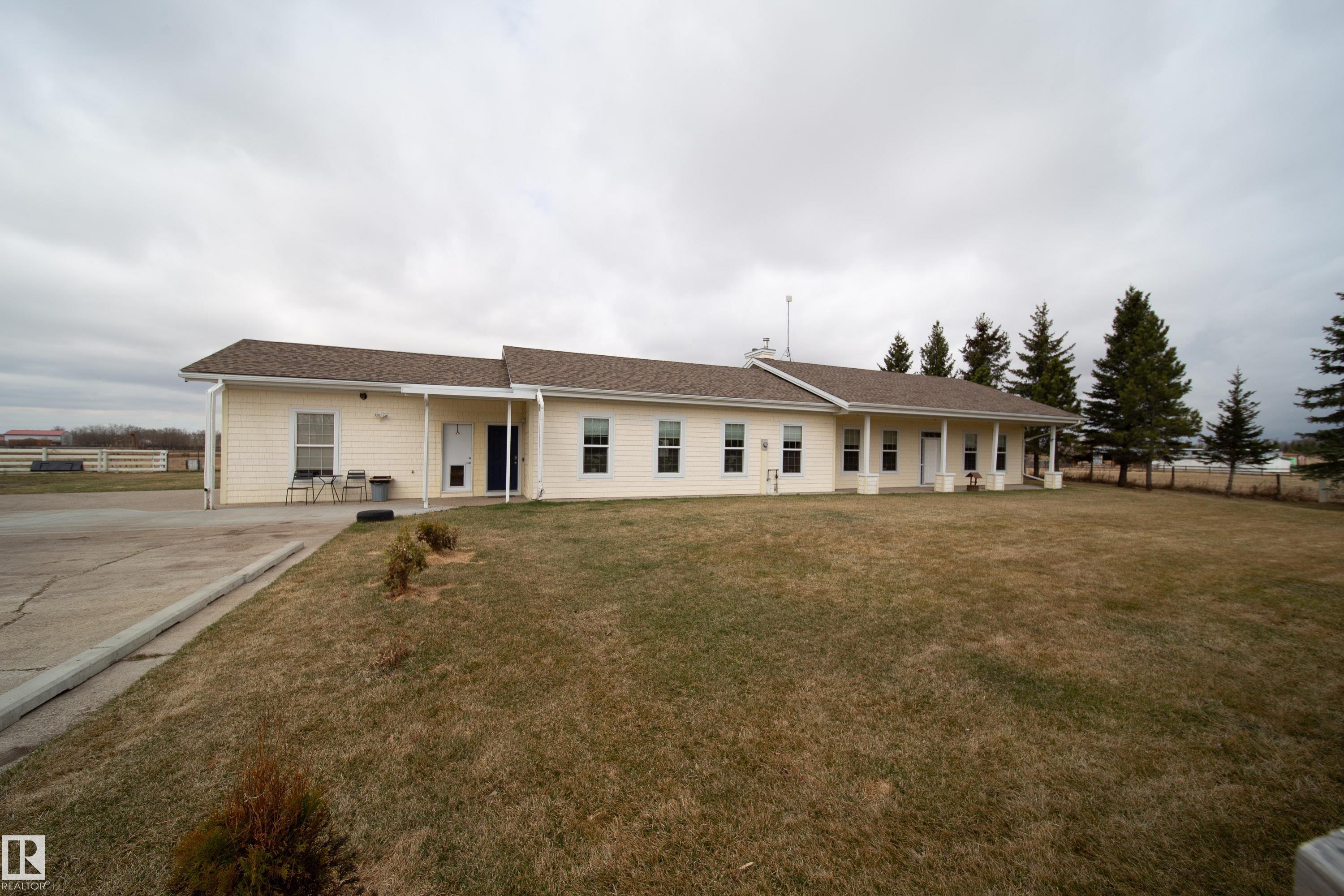 Photo 2 at 51214 Rge Rd 232, None, Rural Strathcona County