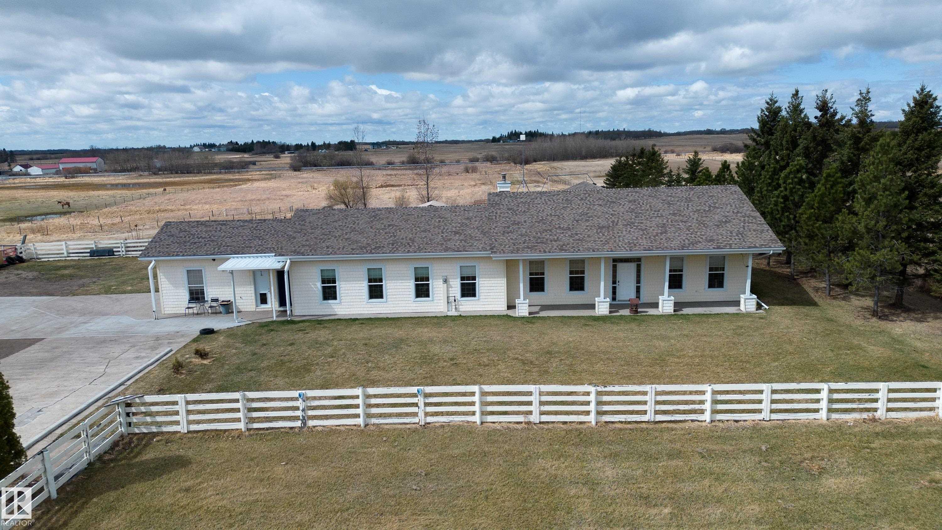 Photo 15 at 51214 Rge Rd 232, None, Rural Strathcona County