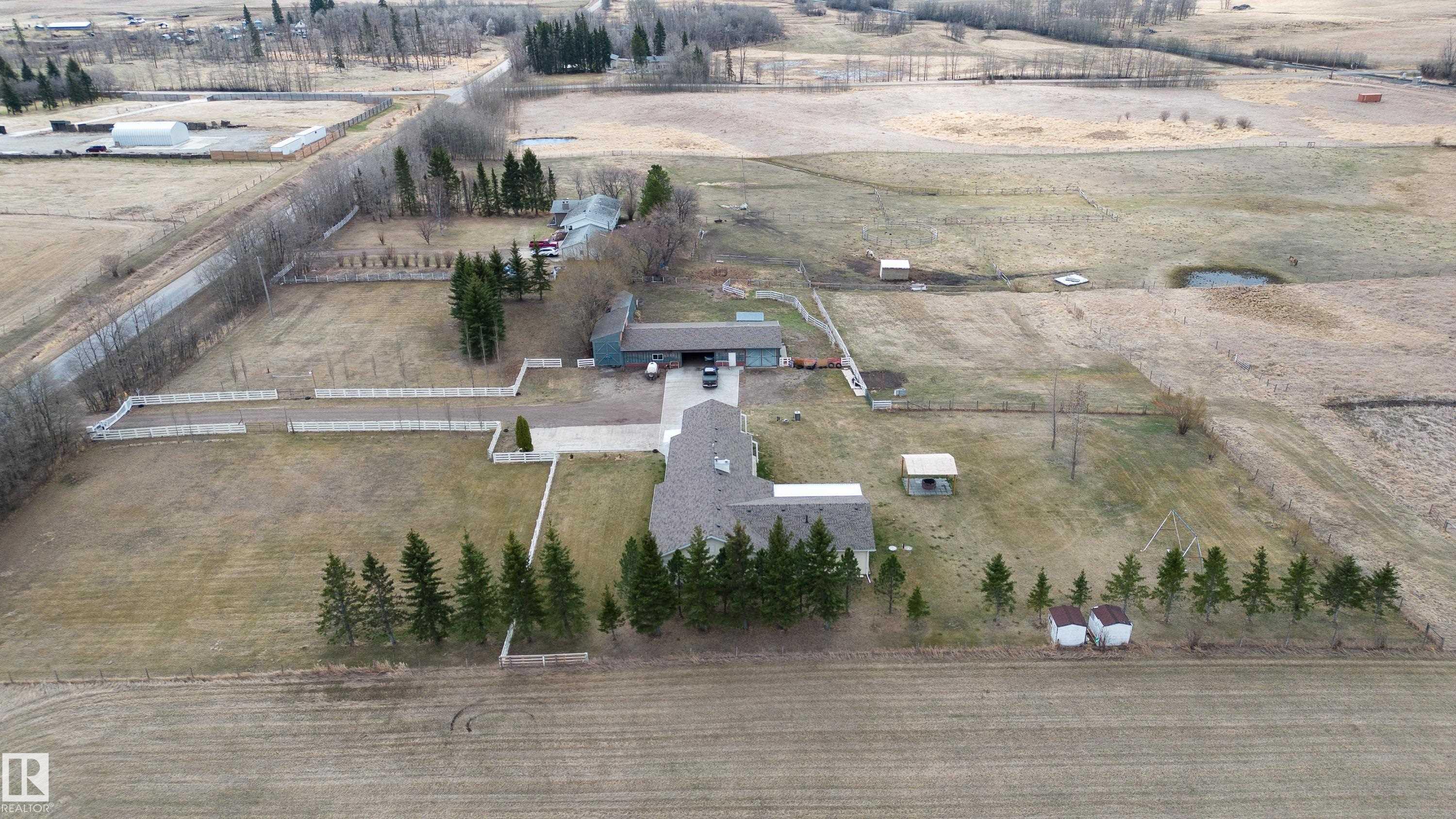 Photo 6 at 51214 Rge Rd 232, None, Rural Strathcona County