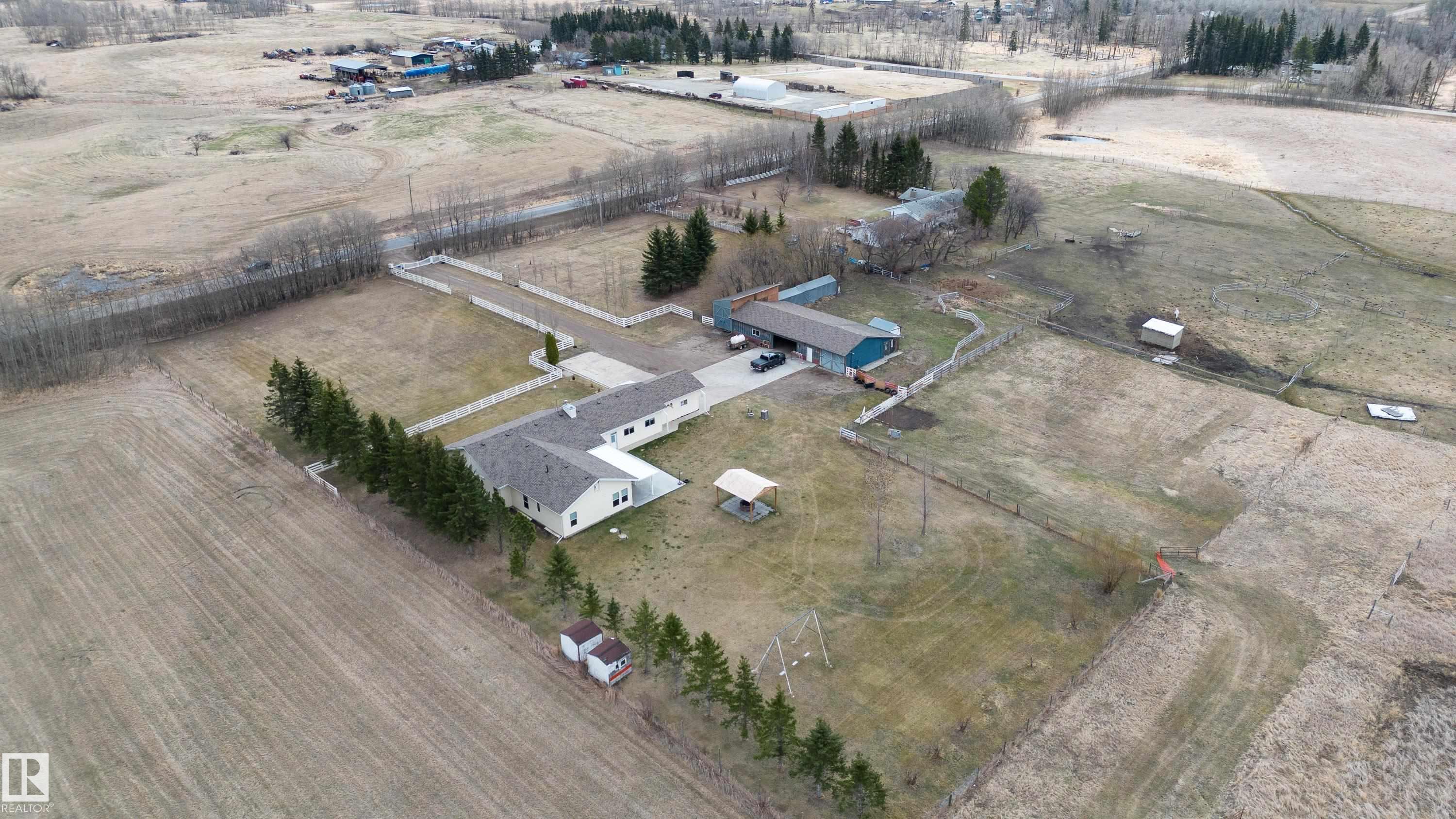 Photo 7 at 51214 Rge Rd 232, None, Rural Strathcona County
