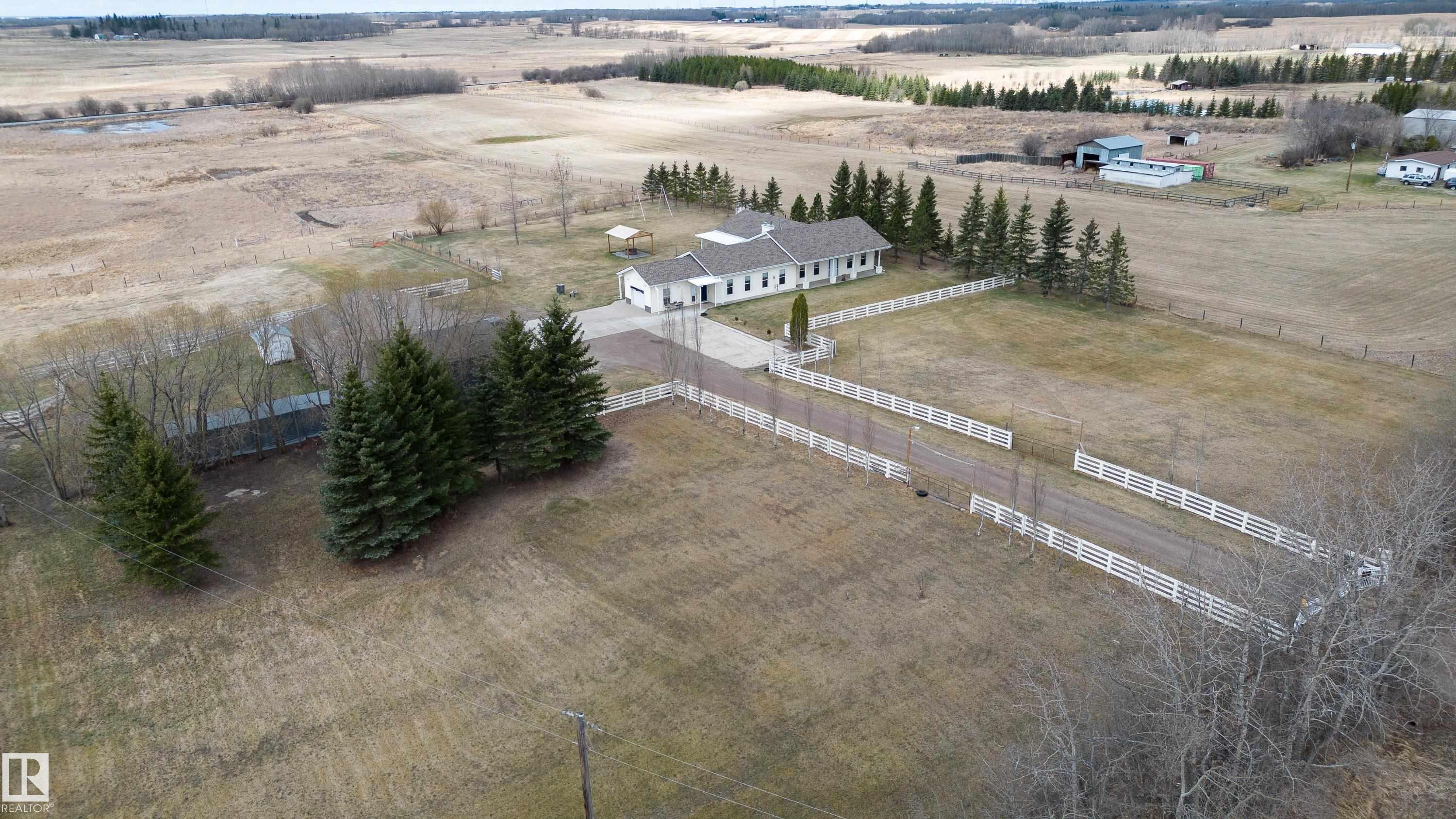 Photo 9 at 51214 Rge Rd 232, None, Rural Strathcona County