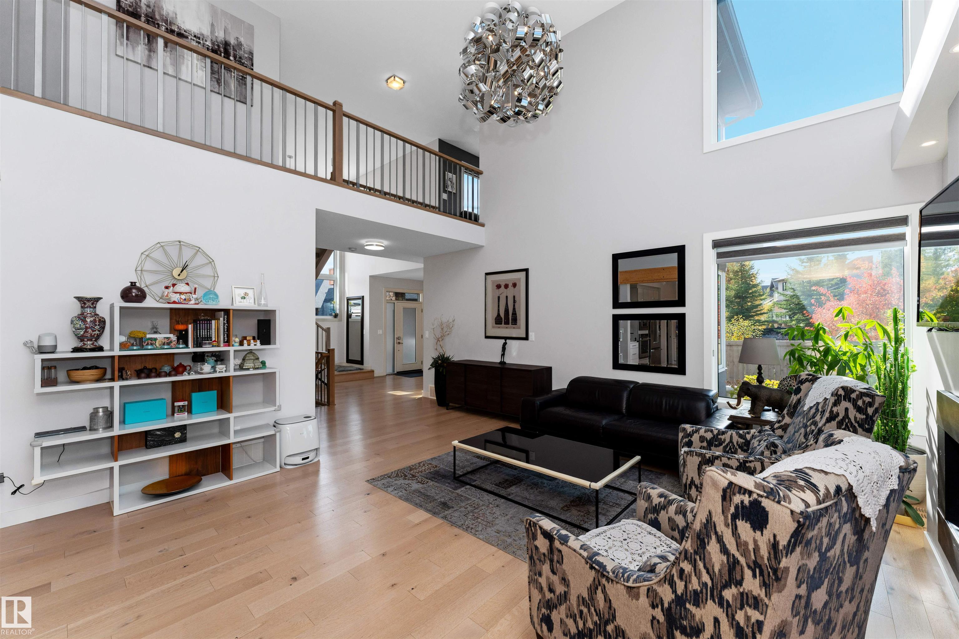 Photo 12 at 7404 May Common NW, Magrath Heights, Edmonton