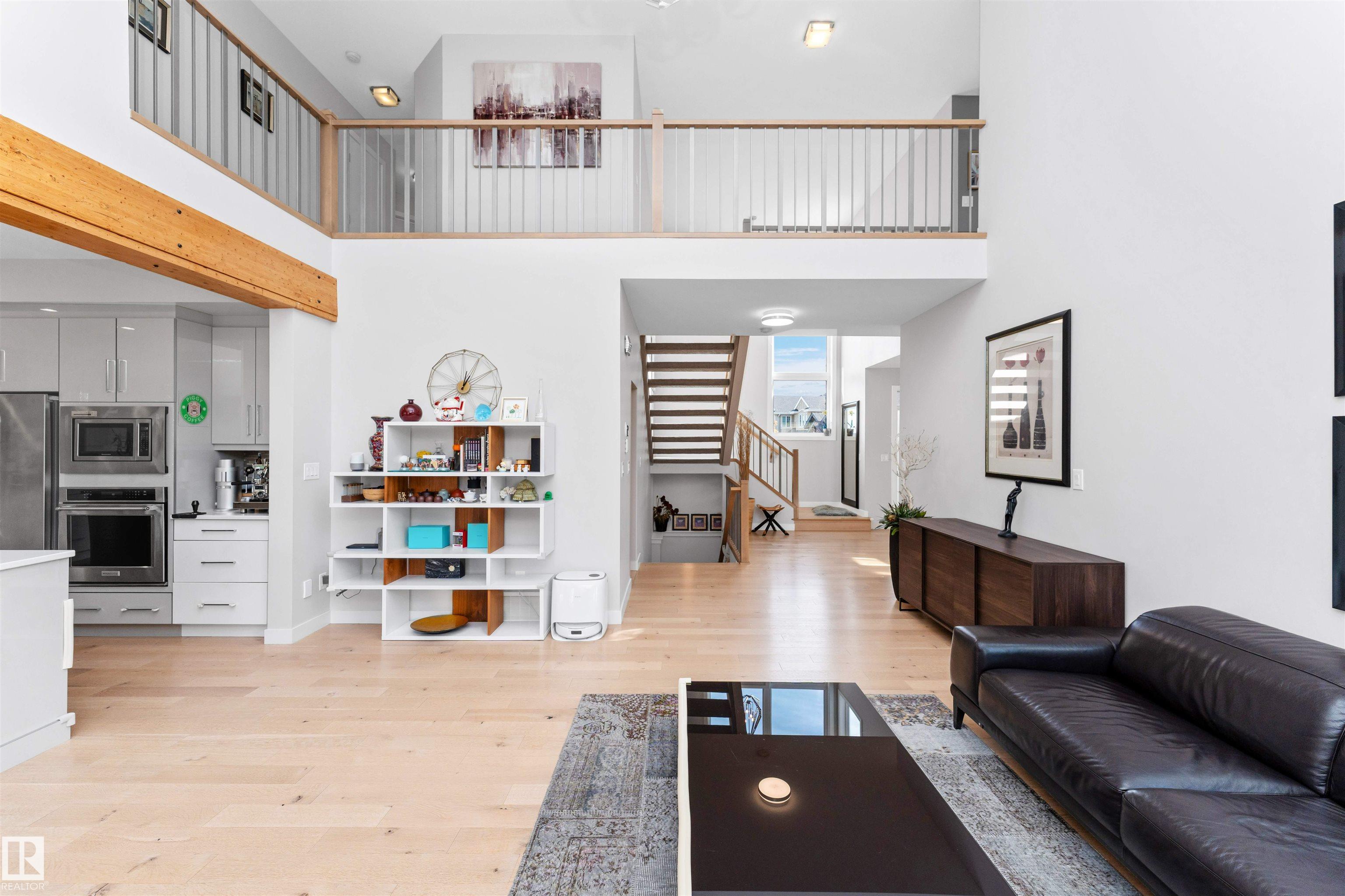 Photo 13 at 7404 May Common NW, Magrath Heights, Edmonton