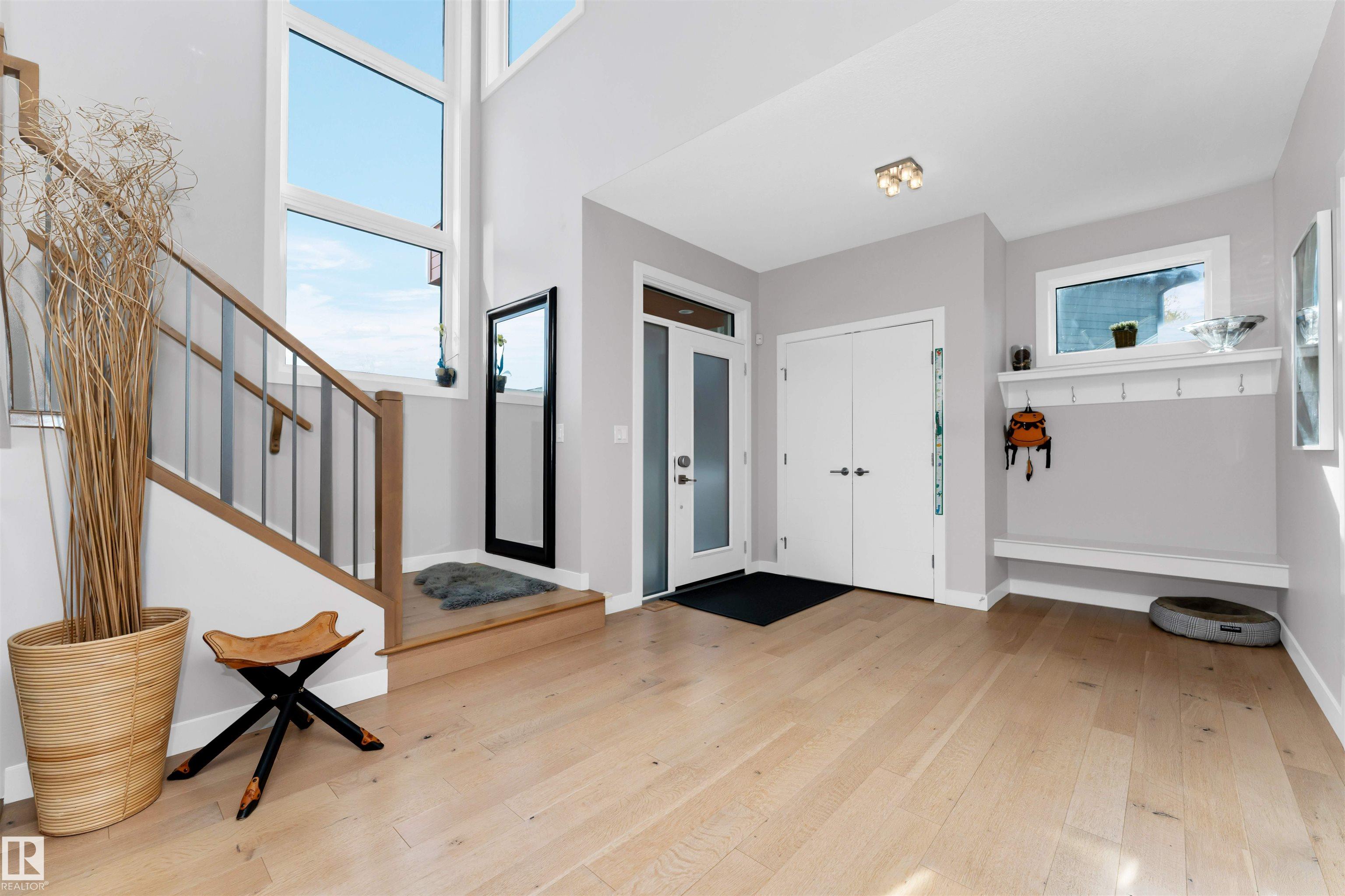 Photo 6 at 7404 May Common NW, Magrath Heights, Edmonton