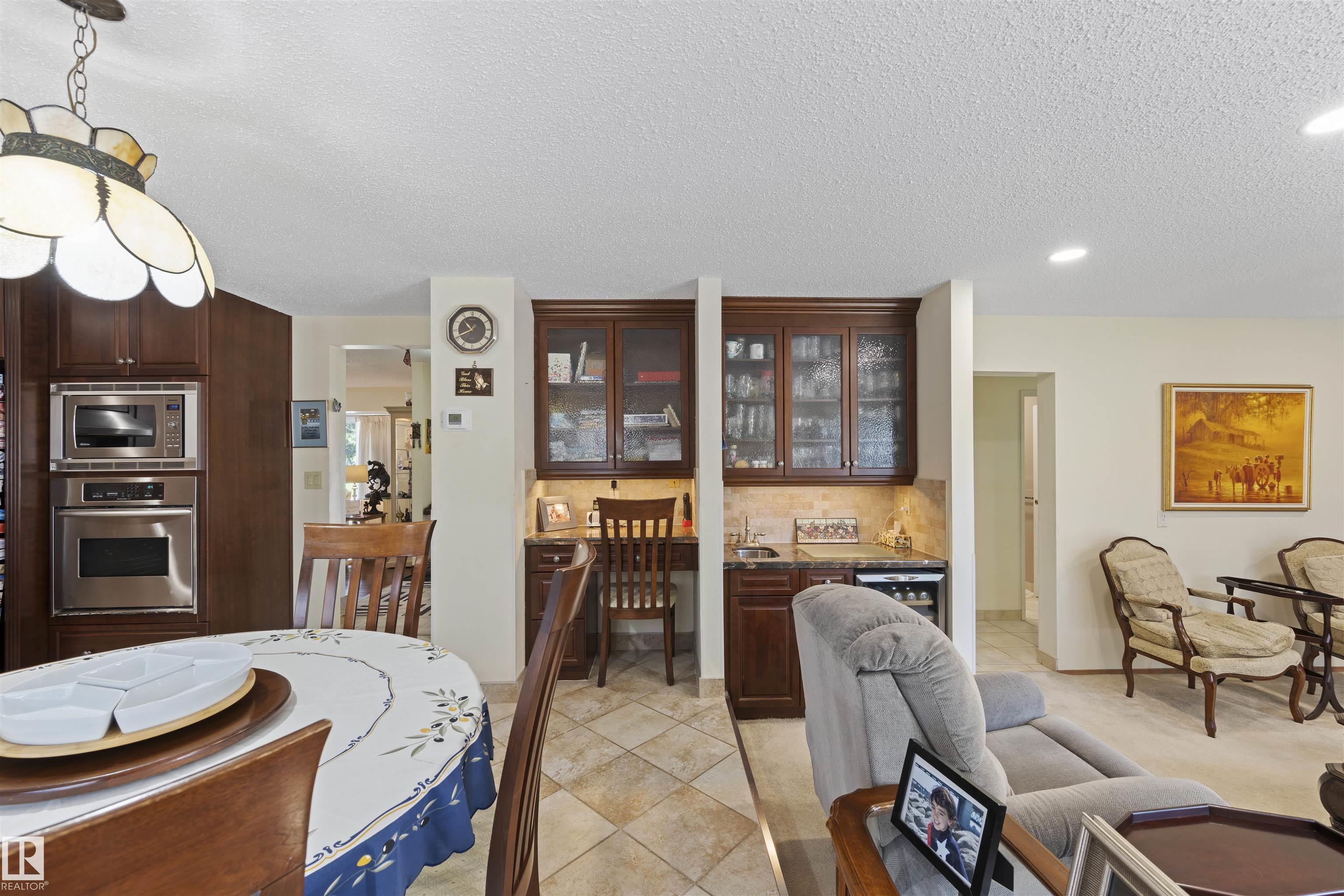 Photo 18 at 2811 125 Street NW, Blue Quill Estates, Edmonton