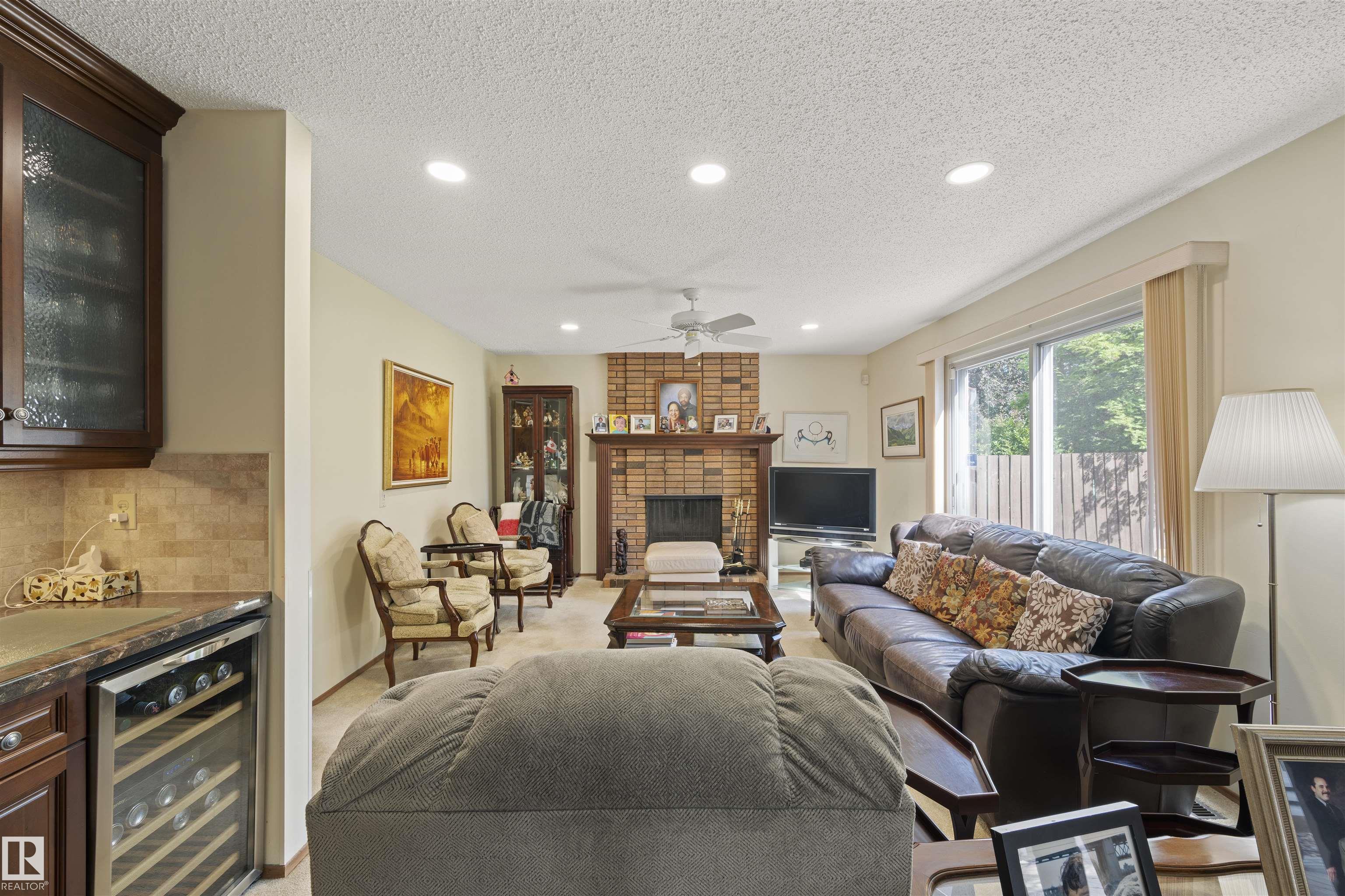 Photo 19 at 2811 125 Street NW, Blue Quill Estates, Edmonton