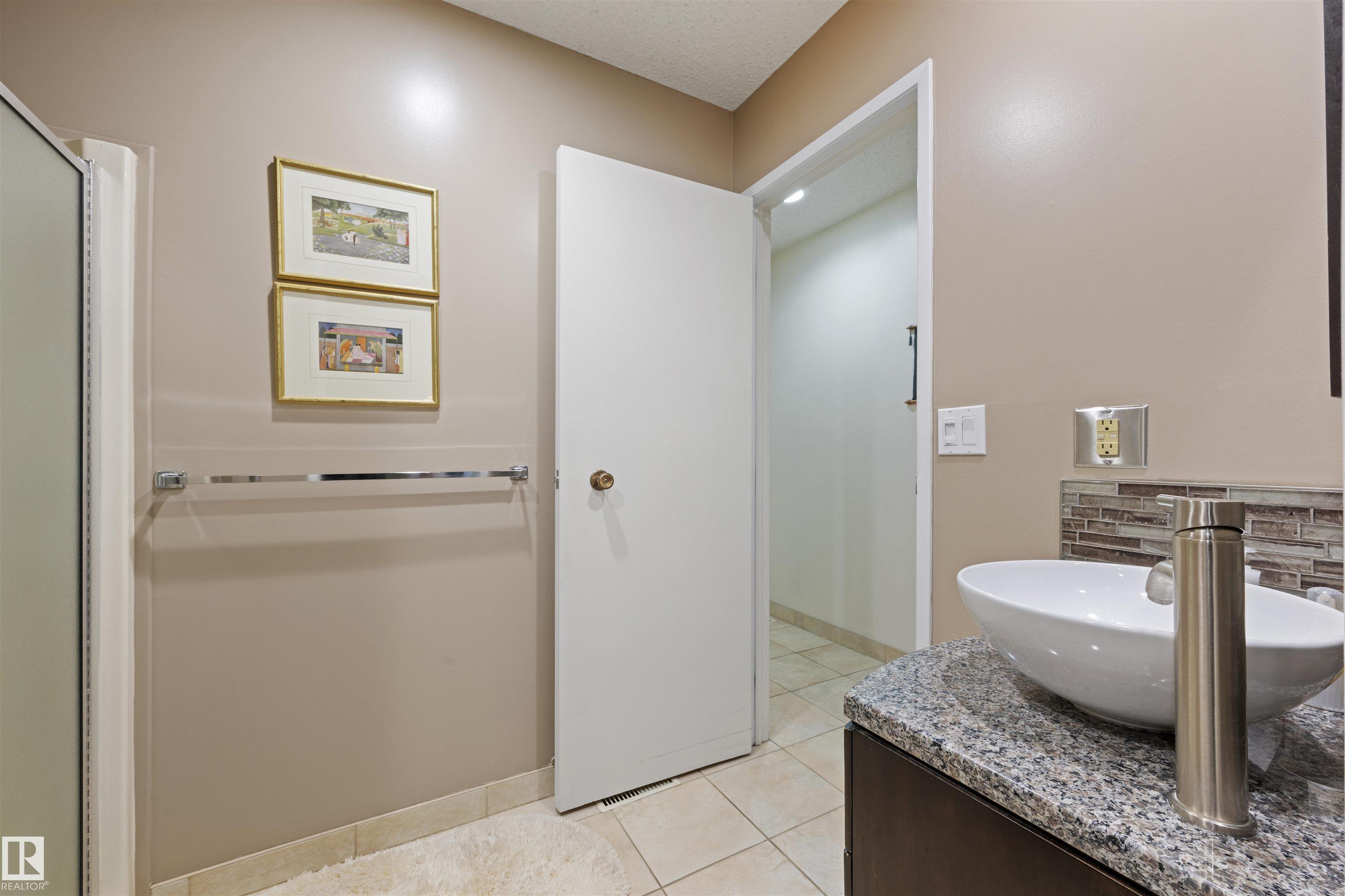 Photo 24 at 2811 125 Street NW, Blue Quill Estates, Edmonton
