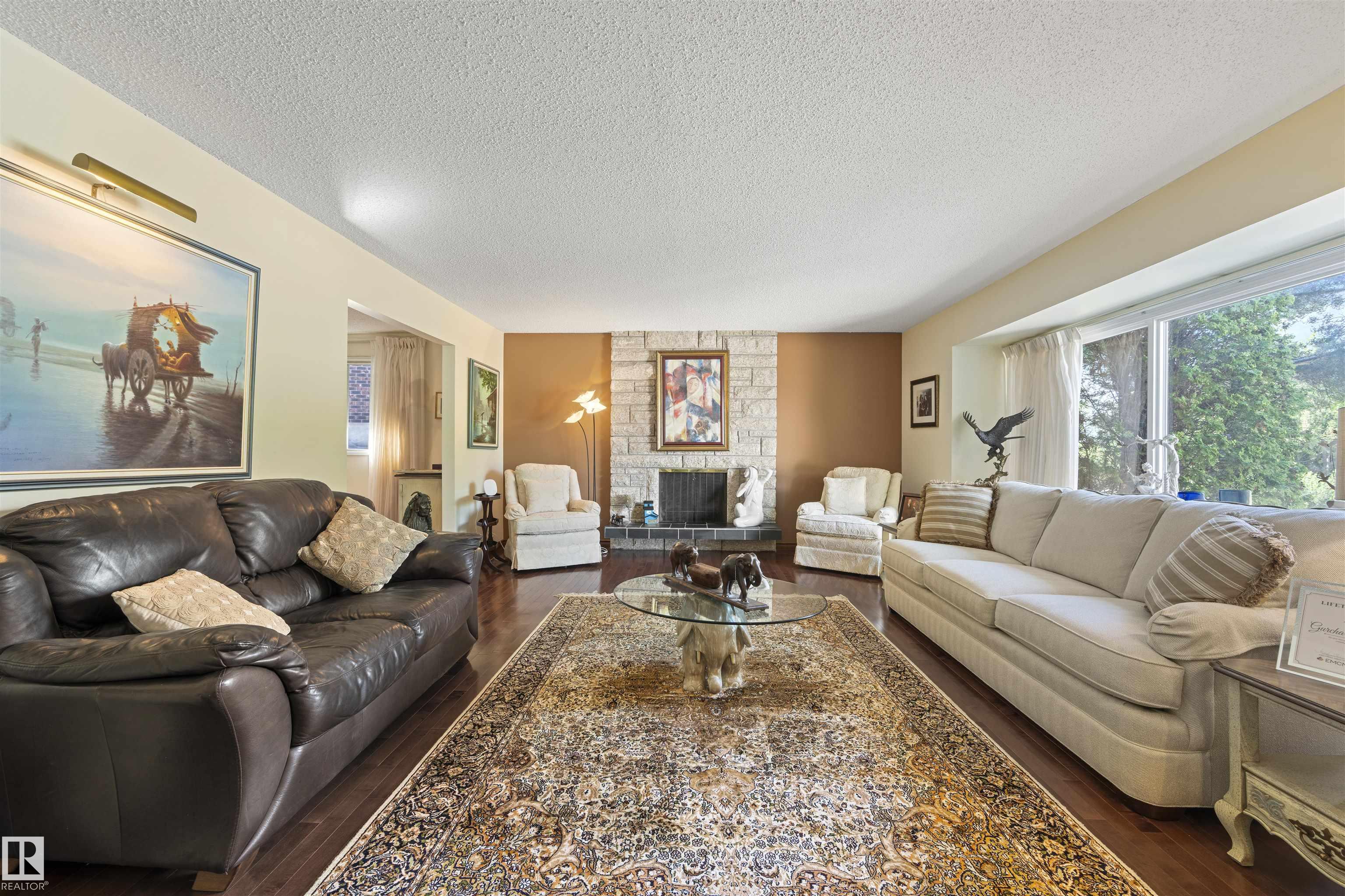 Photo 6 at 2811 125 Street NW, Blue Quill Estates, Edmonton