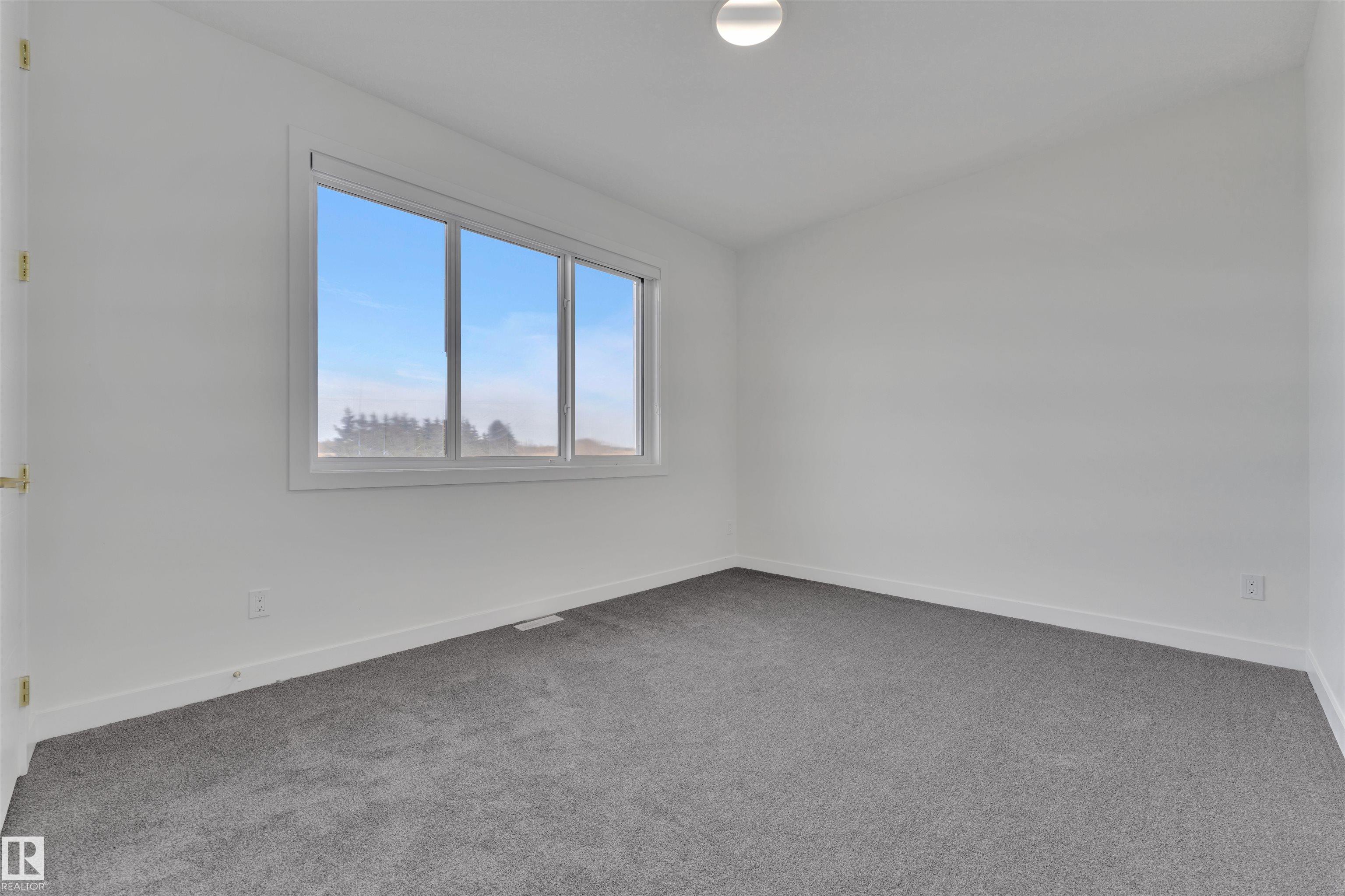Photo 33 at 3502 41 Avenue, Azur, Beaumont
