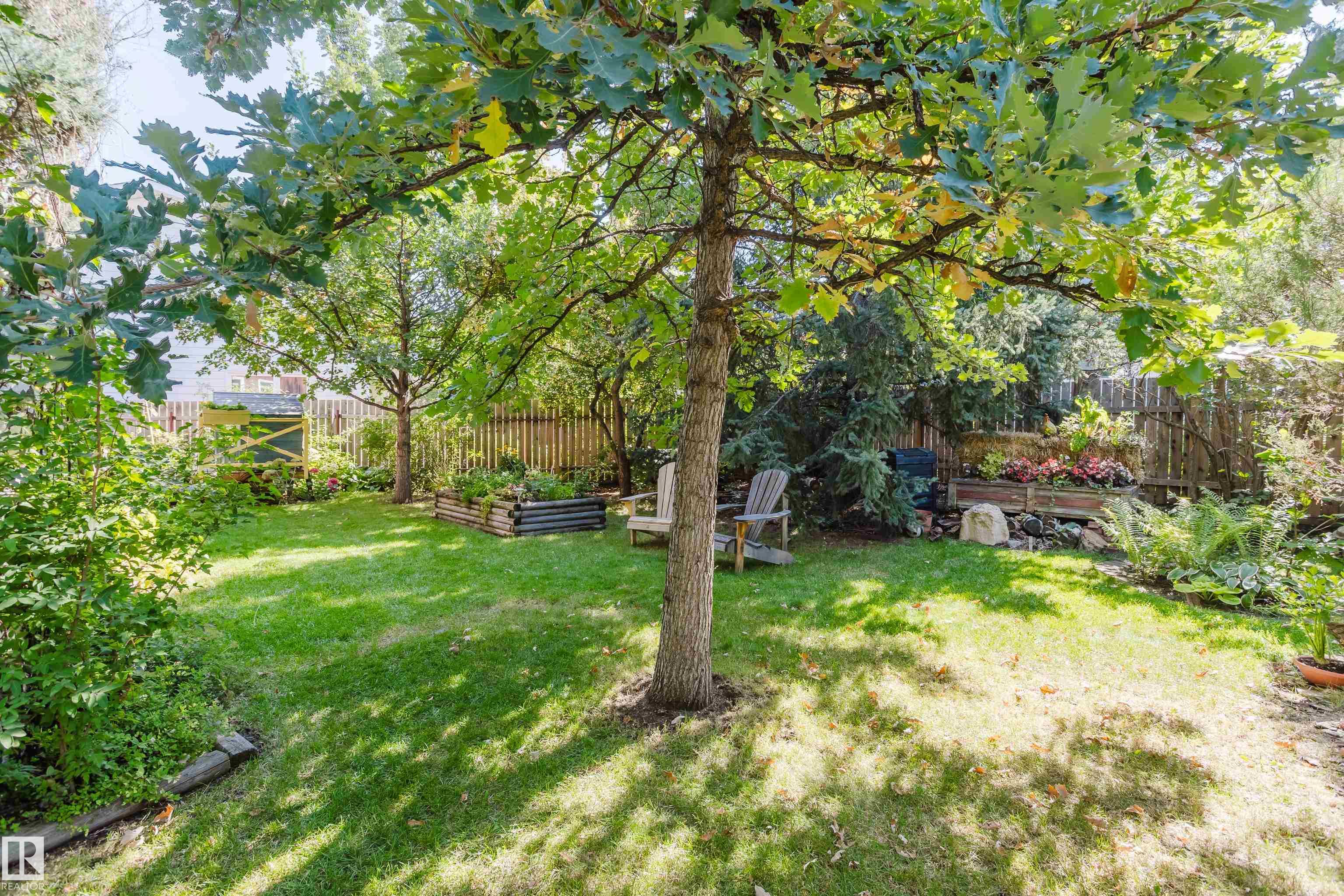 Photo 59 at 2120 111a Street NW, Skyrattler, Edmonton
