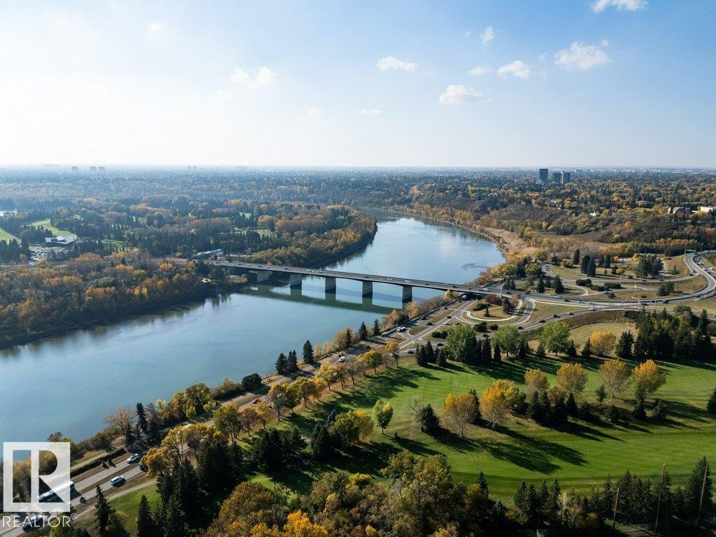 http://cdnparap120.paragonrels.com/ParagonImages/Property/p12/RAE/225374460/8/0/0/c57b816ac668d40a0e5611971ddc0443/1/d6c31e9a9b108ebb2315a274abdd4b61/225374460-ab3c2d18-4d86-4f03-a828-b4b4fd889662.JPG