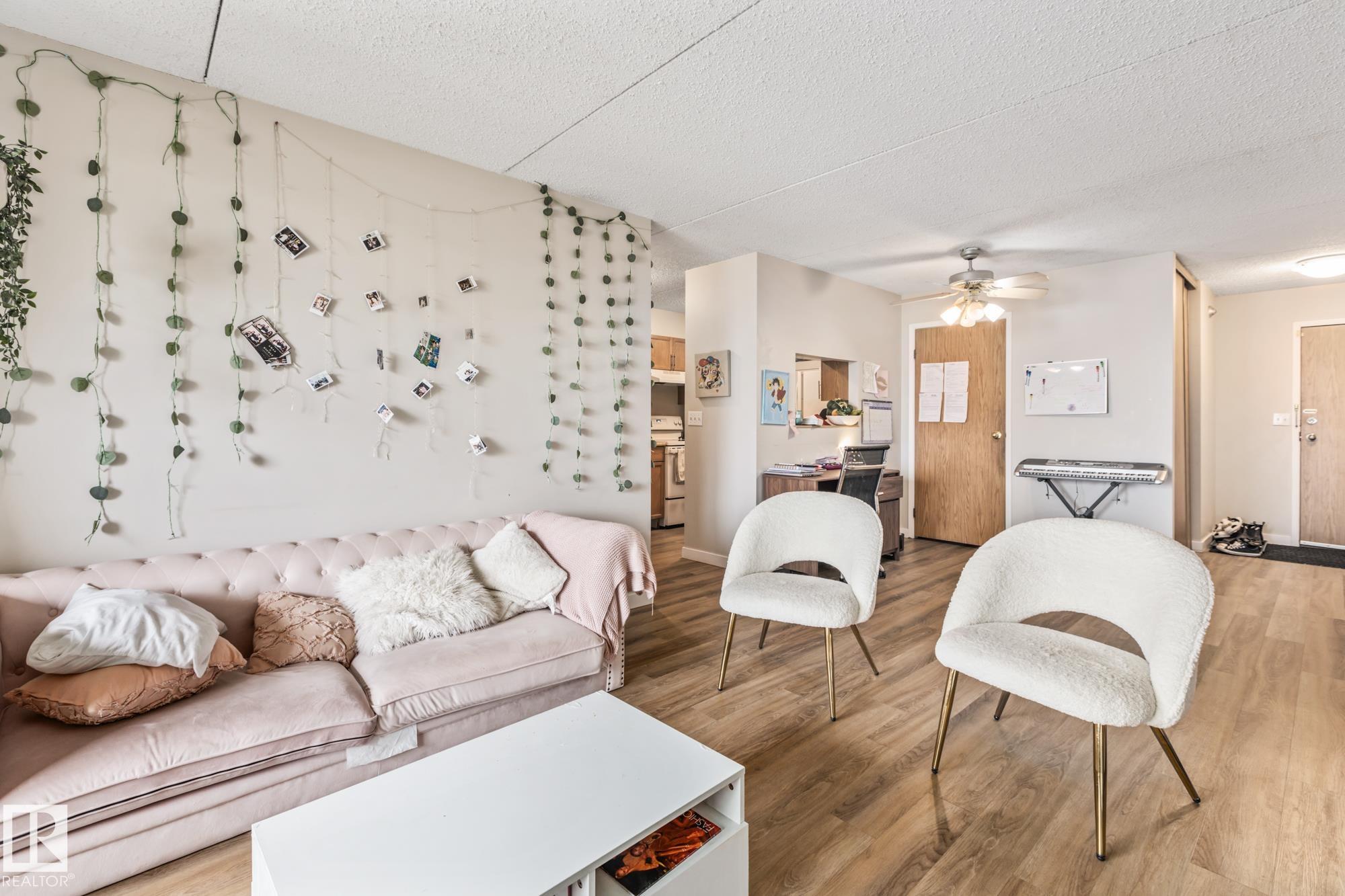 Photo 11 at 905 - 9917 110 Street NW, Wîhkwêntôwin, Edmonton