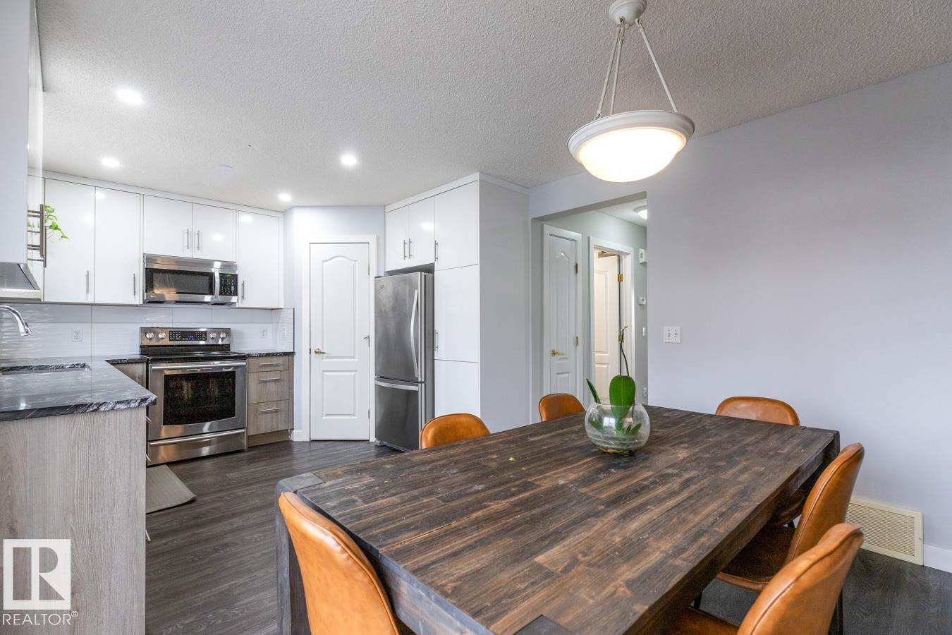 Photo 15 at 31 - 3380 28a Avenue NW, Silver Berry, Edmonton
