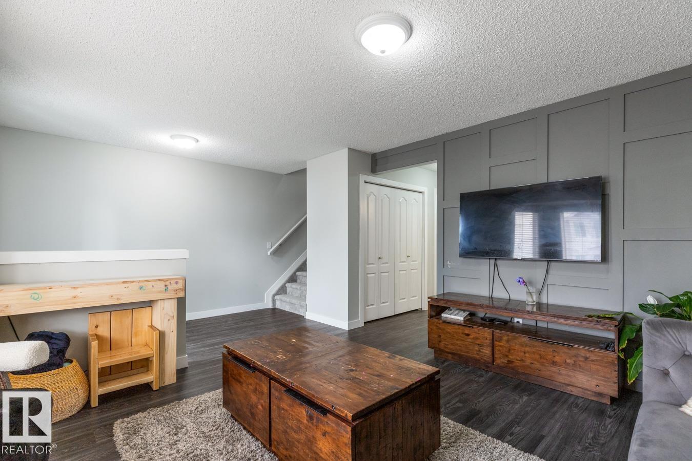 Photo 7 at 31 - 3380 28a Avenue NW, Silver Berry, Edmonton