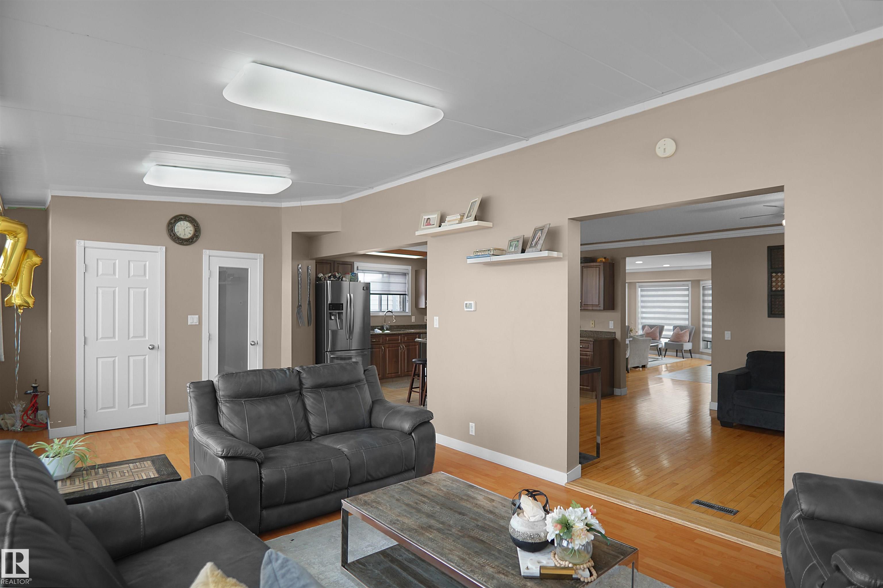 Photo 20 at 15519 70 Street NW, Ozerna, Edmonton