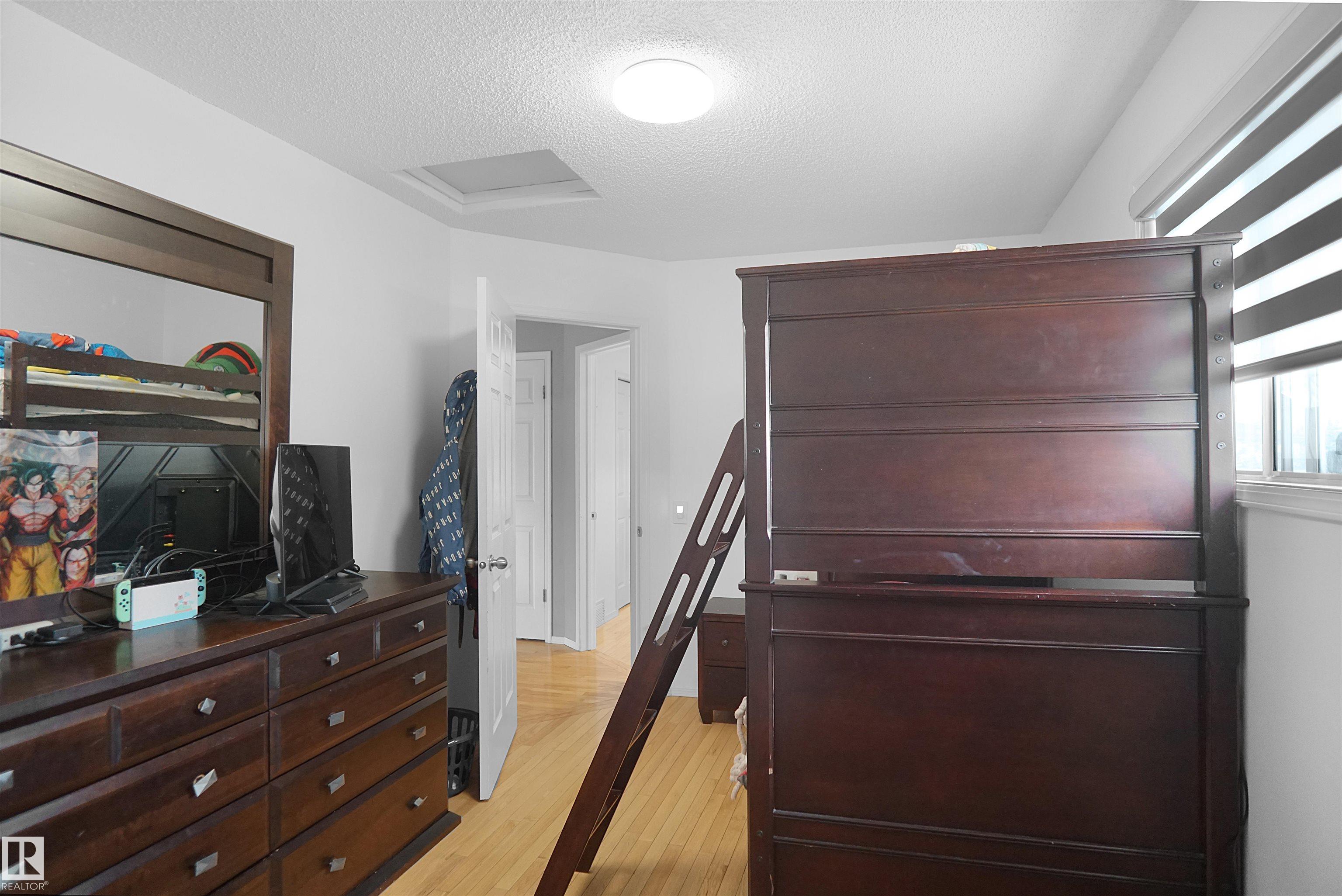 Photo 30 at 15519 70 Street NW, Ozerna, Edmonton