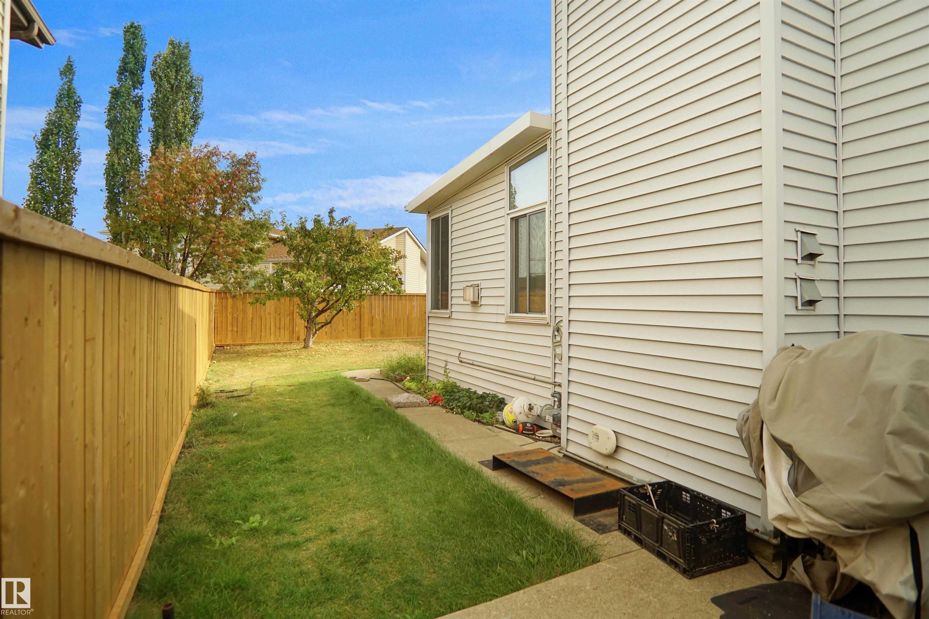 Photo 46 at 15519 70 Street NW, Ozerna, Edmonton