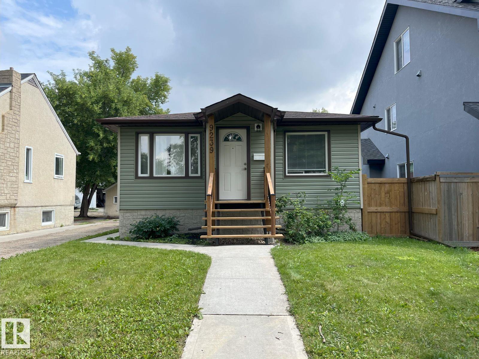 9239 92 Street NW, Bonnie Doon, Edmonton 