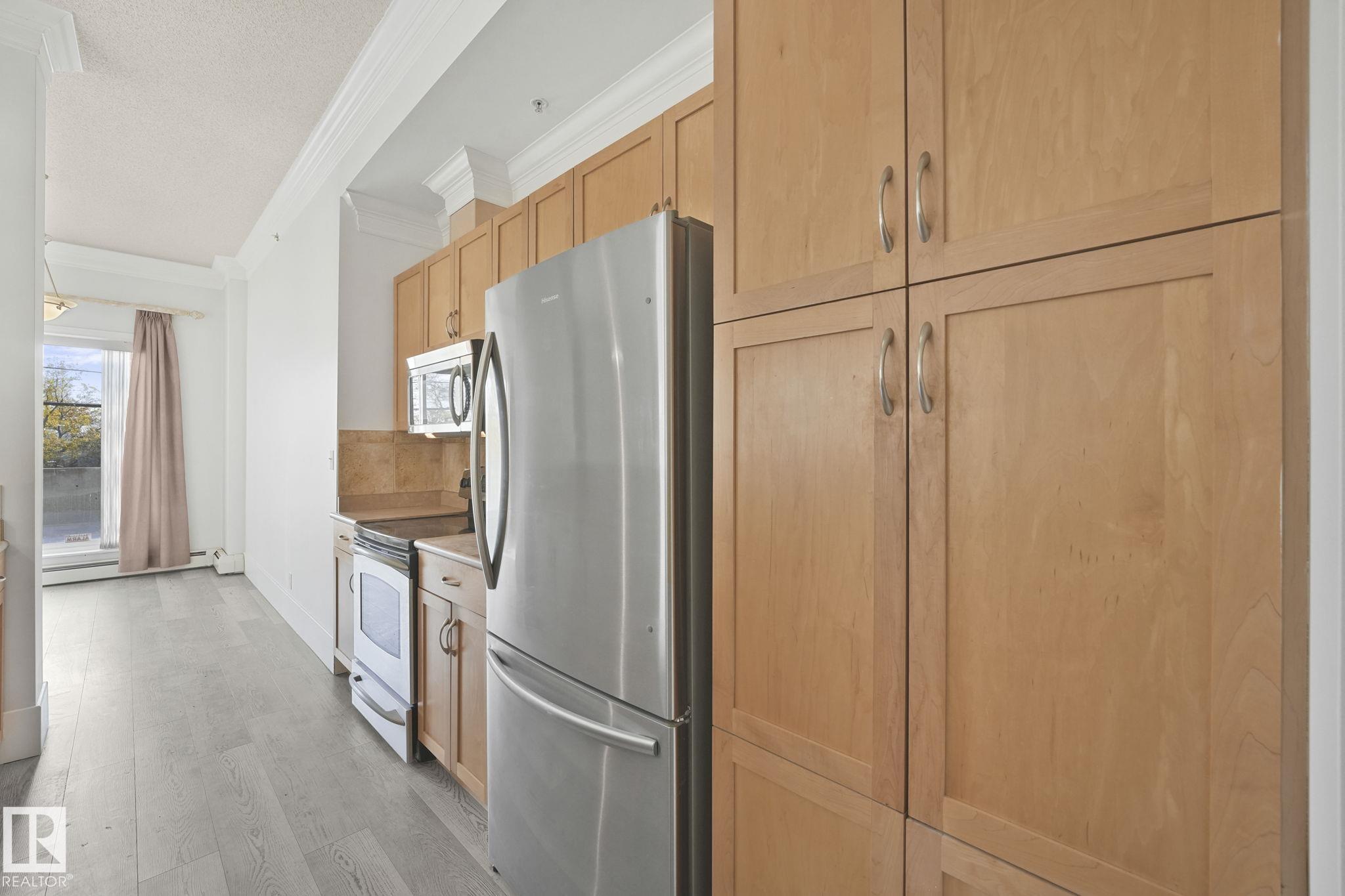 Photo 7 at 104 - 9707 105 Street NW, Downtown, Edmonton