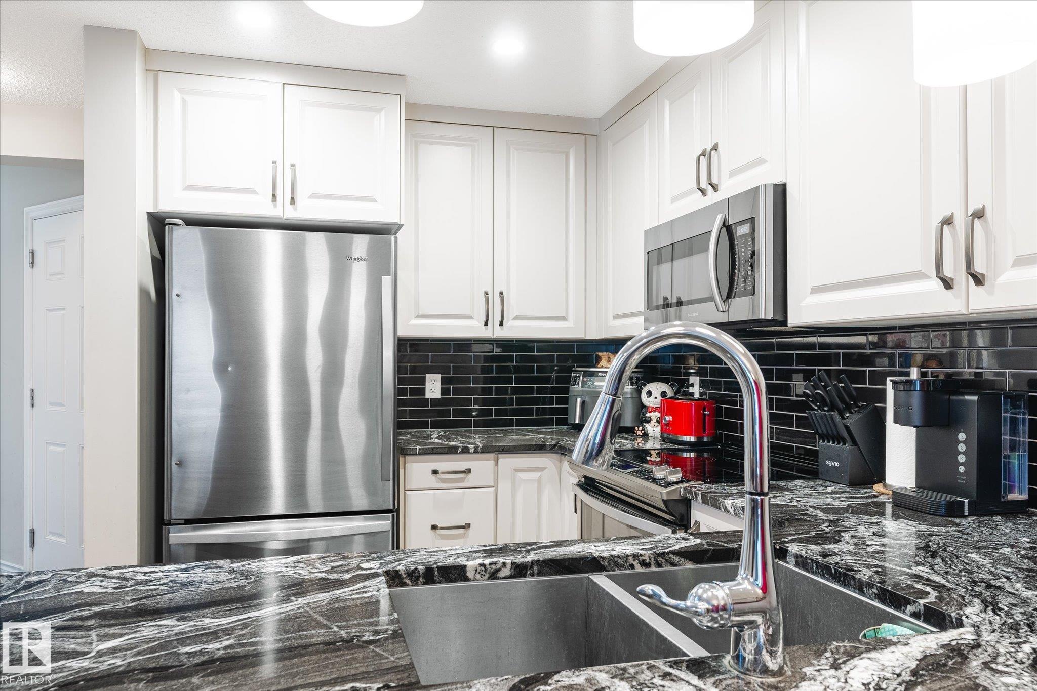 Photo 9 at 2424 19a Avenue NW, Laurel, Edmonton