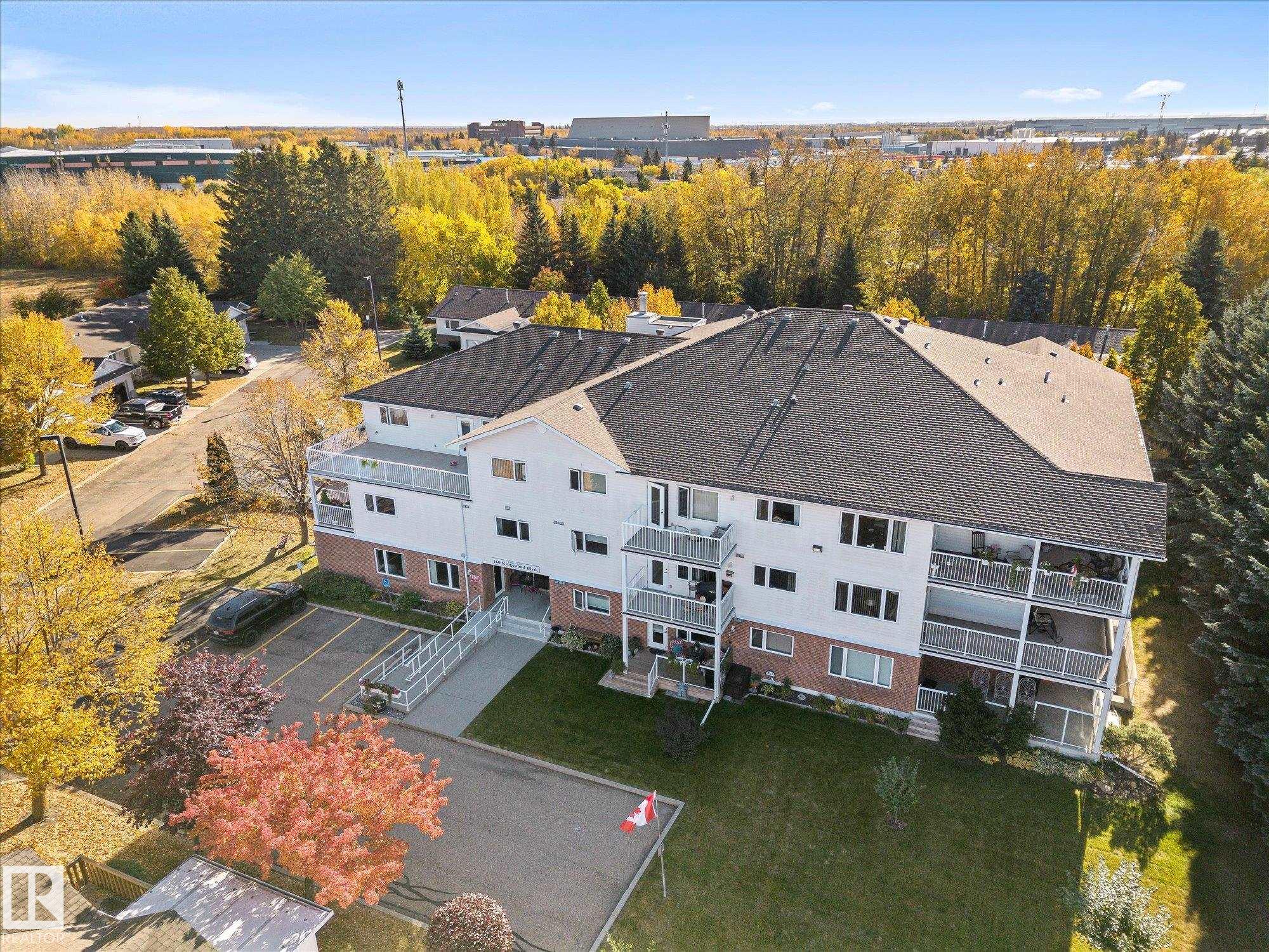203 - 160 Kingswood Boulevard, Kingswood, St. Albert 