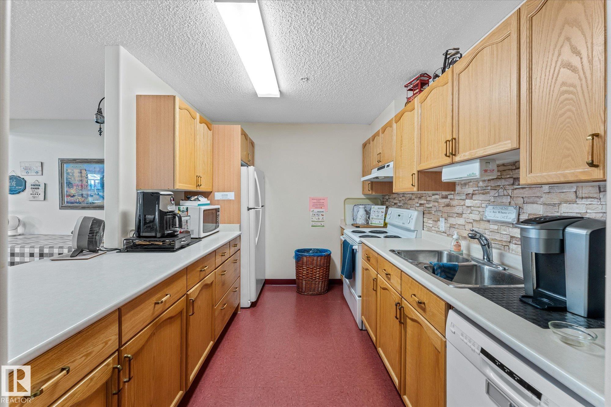Photo 35 at 203 - 160 Kingswood Boulevard, Kingswood, St. Albert