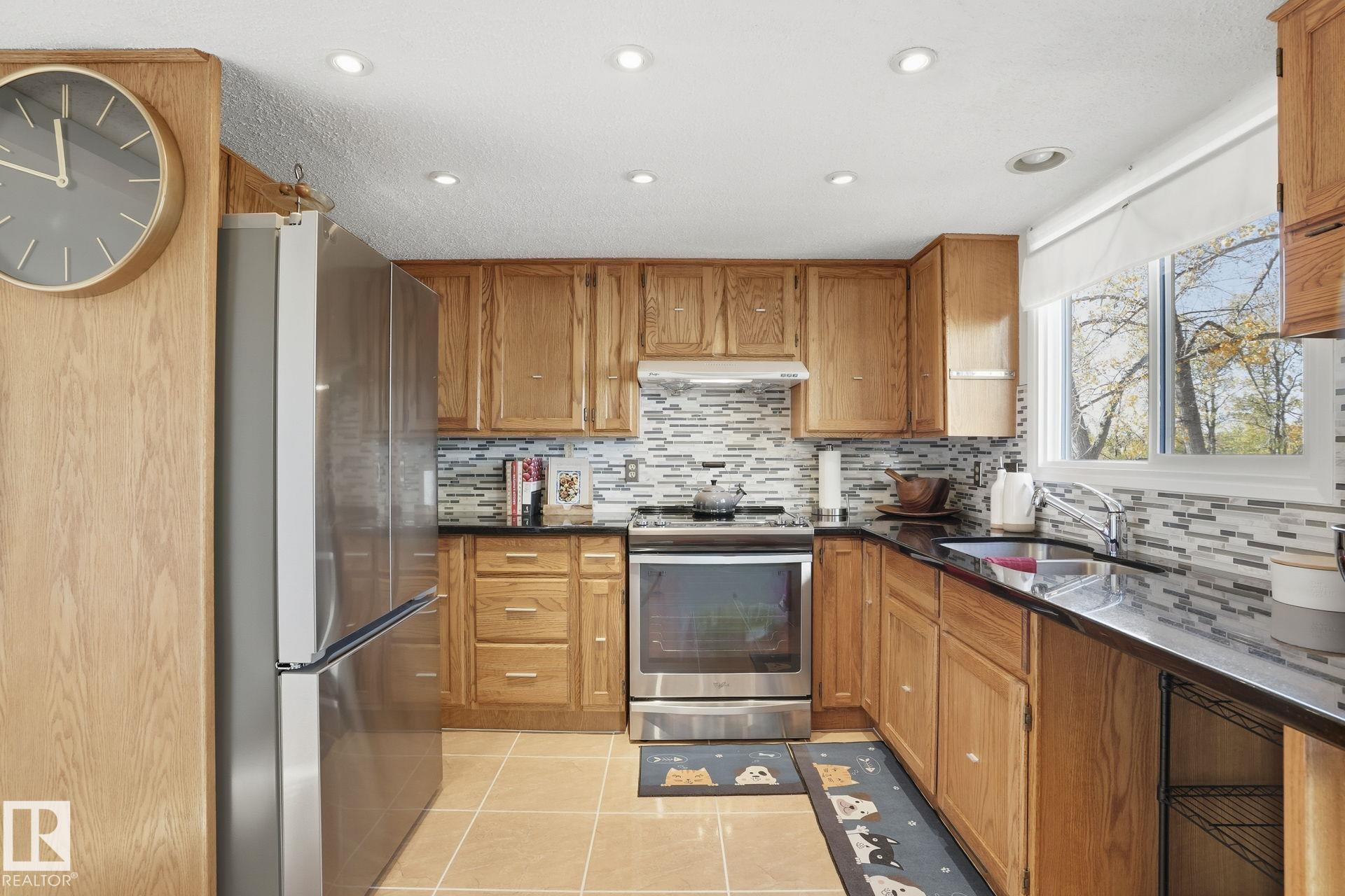 Photo 12 at 1804 114 Street NW, Skyrattler, Edmonton