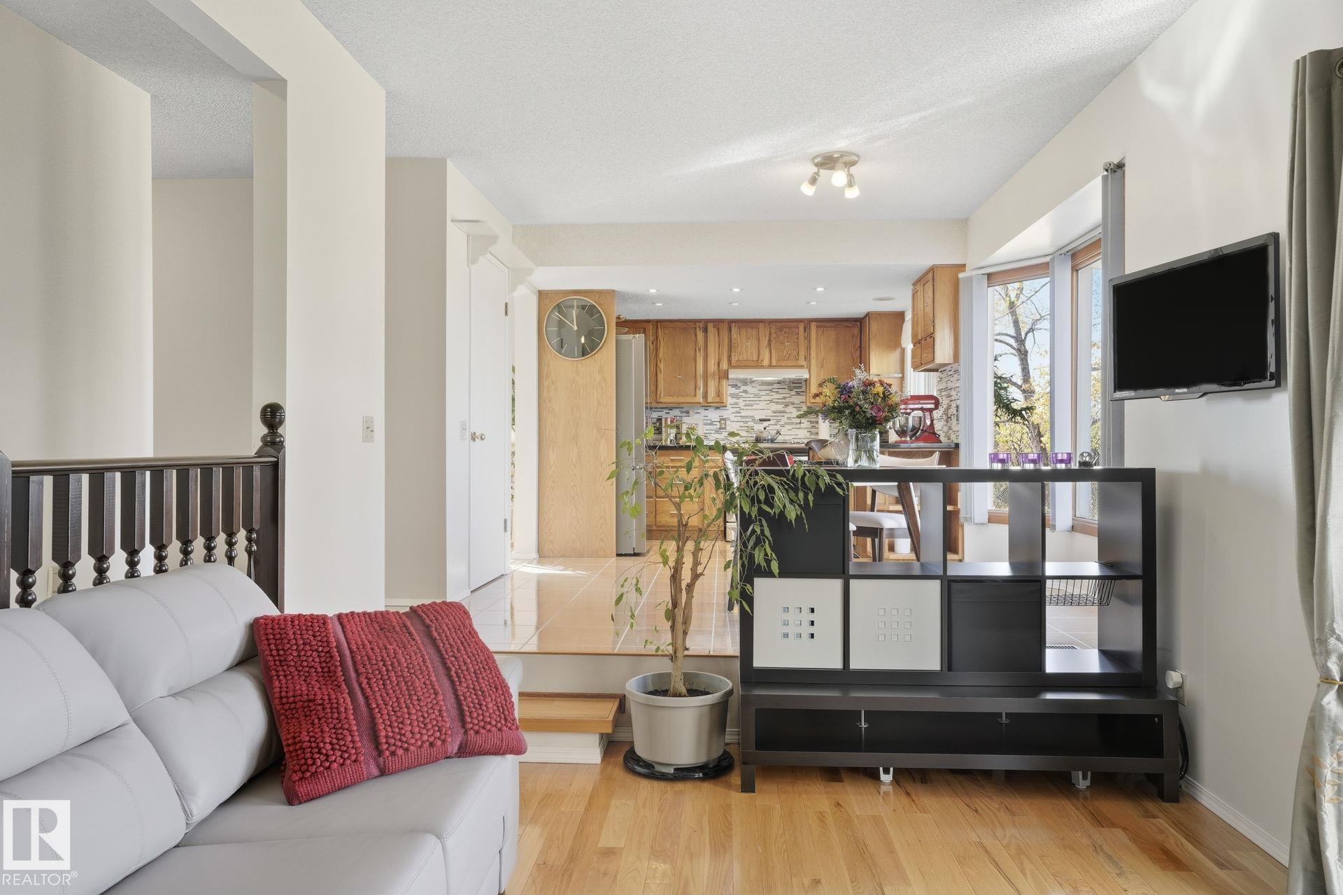 Photo 16 at 1804 114 Street NW, Skyrattler, Edmonton
