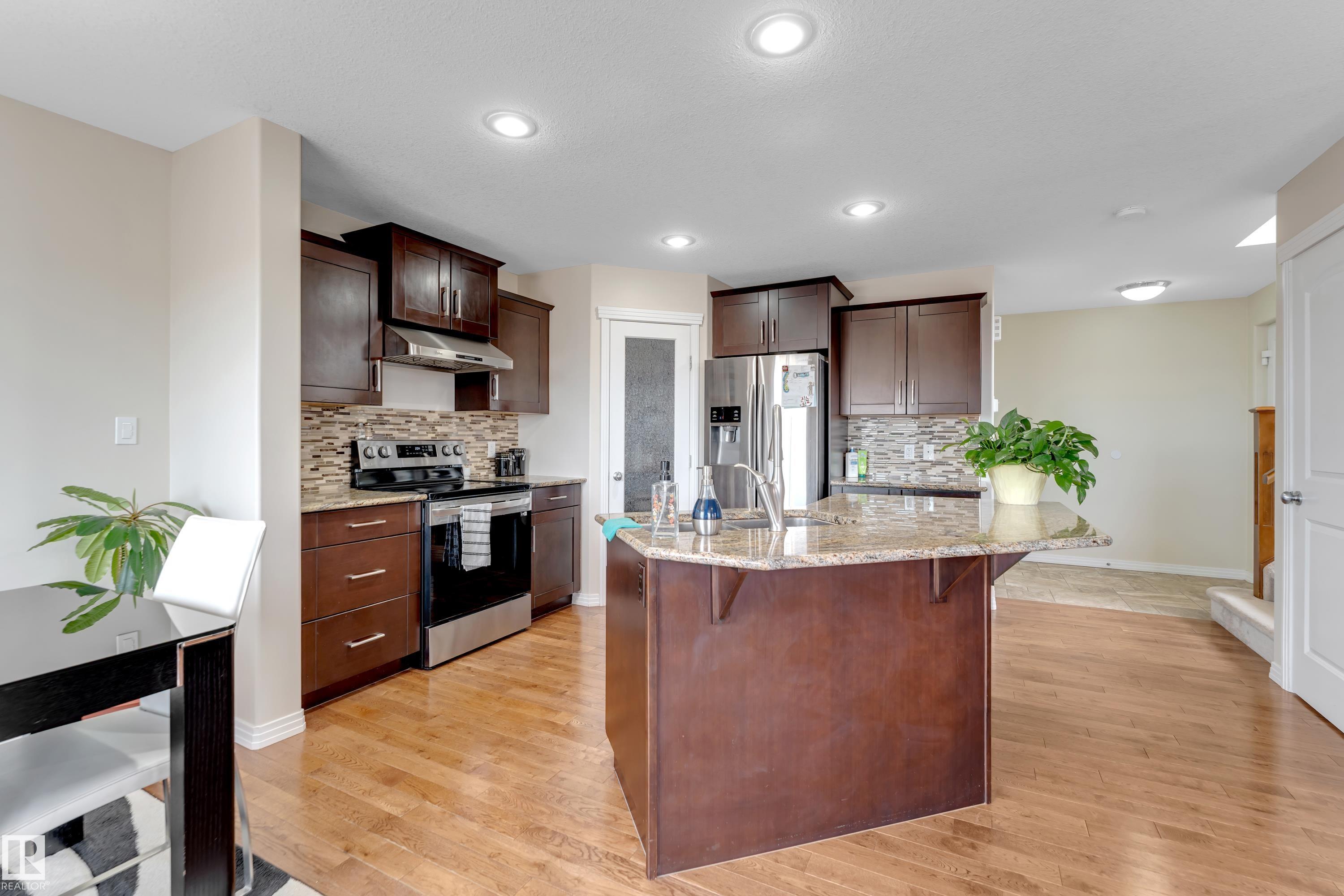 Photo 12 at 118 Rue Montalet, Dansereau Meadows, Beaumont