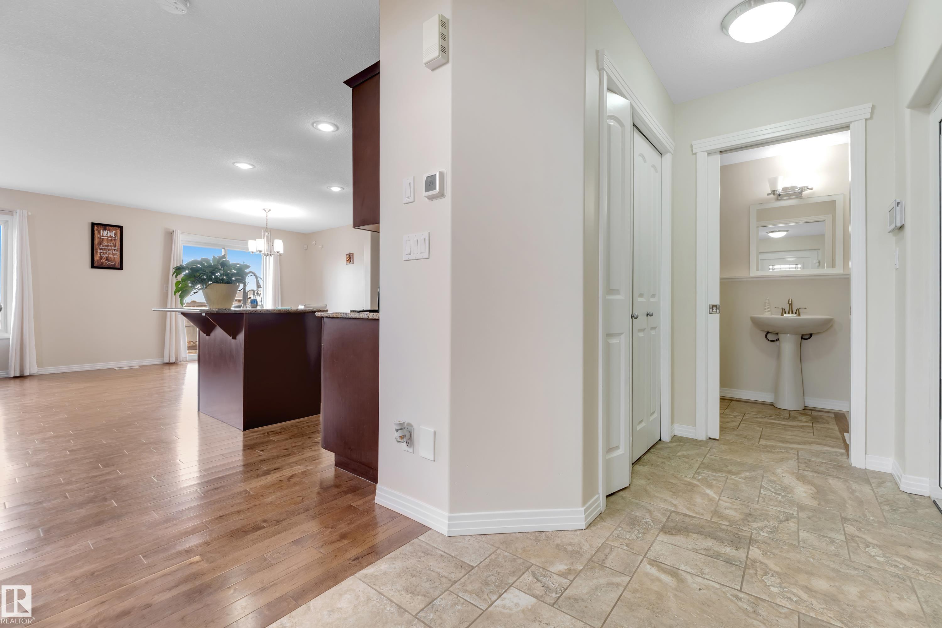 Photo 14 at 118 Rue Montalet, Dansereau Meadows, Beaumont