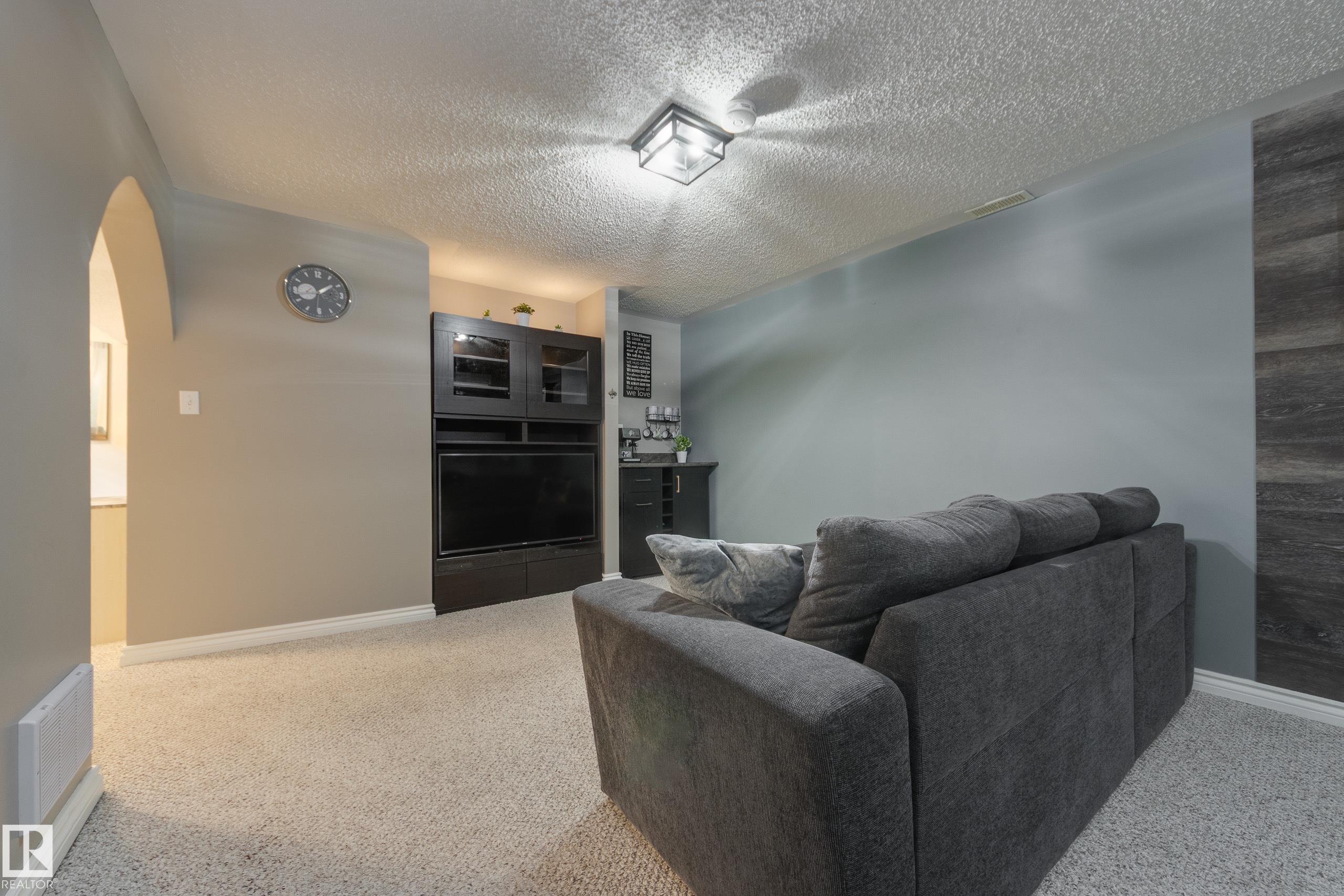 Photo 25 at 16107 80 Avenue NW, Elmwood, Edmonton