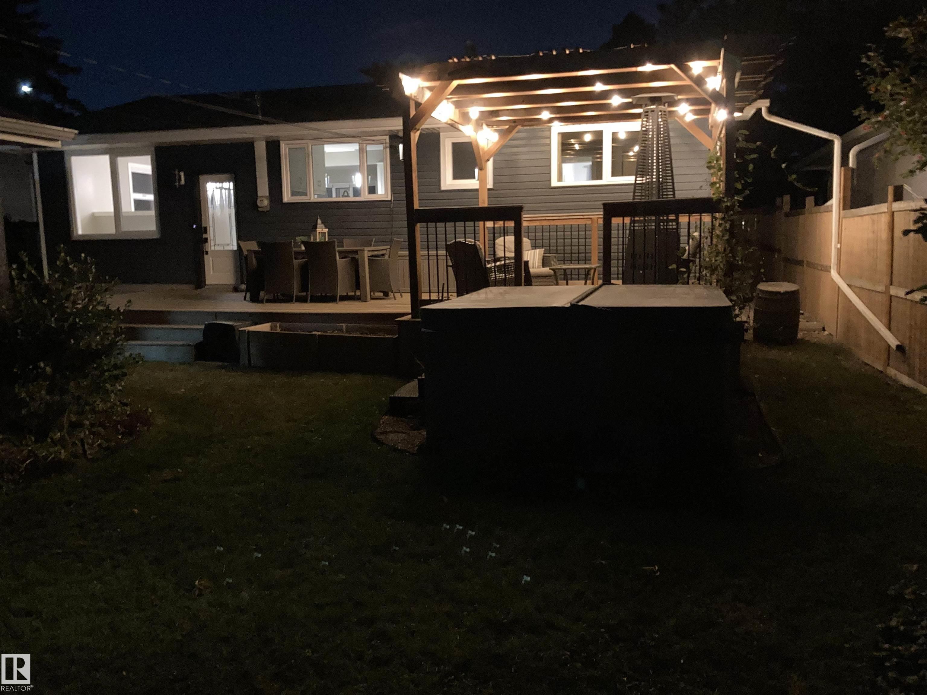 Photo 39 at 16107 80 Avenue NW, Elmwood, Edmonton