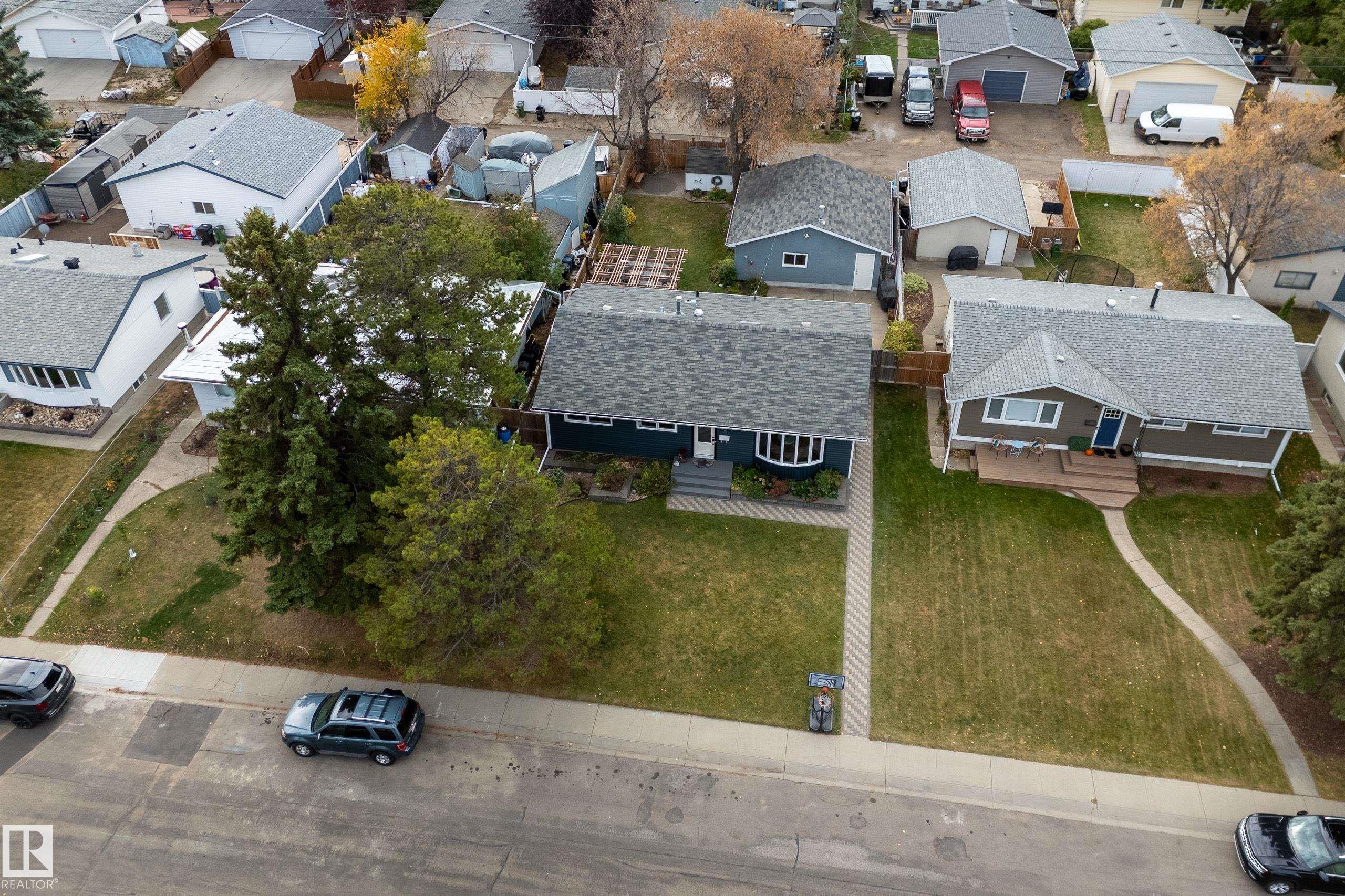 Photo 45 at 16107 80 Avenue NW, Elmwood, Edmonton